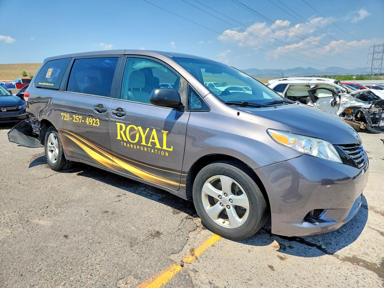 2013 Toyota Sienna L 7-passenger Gray vin: 5TDZK3DC1DS350831