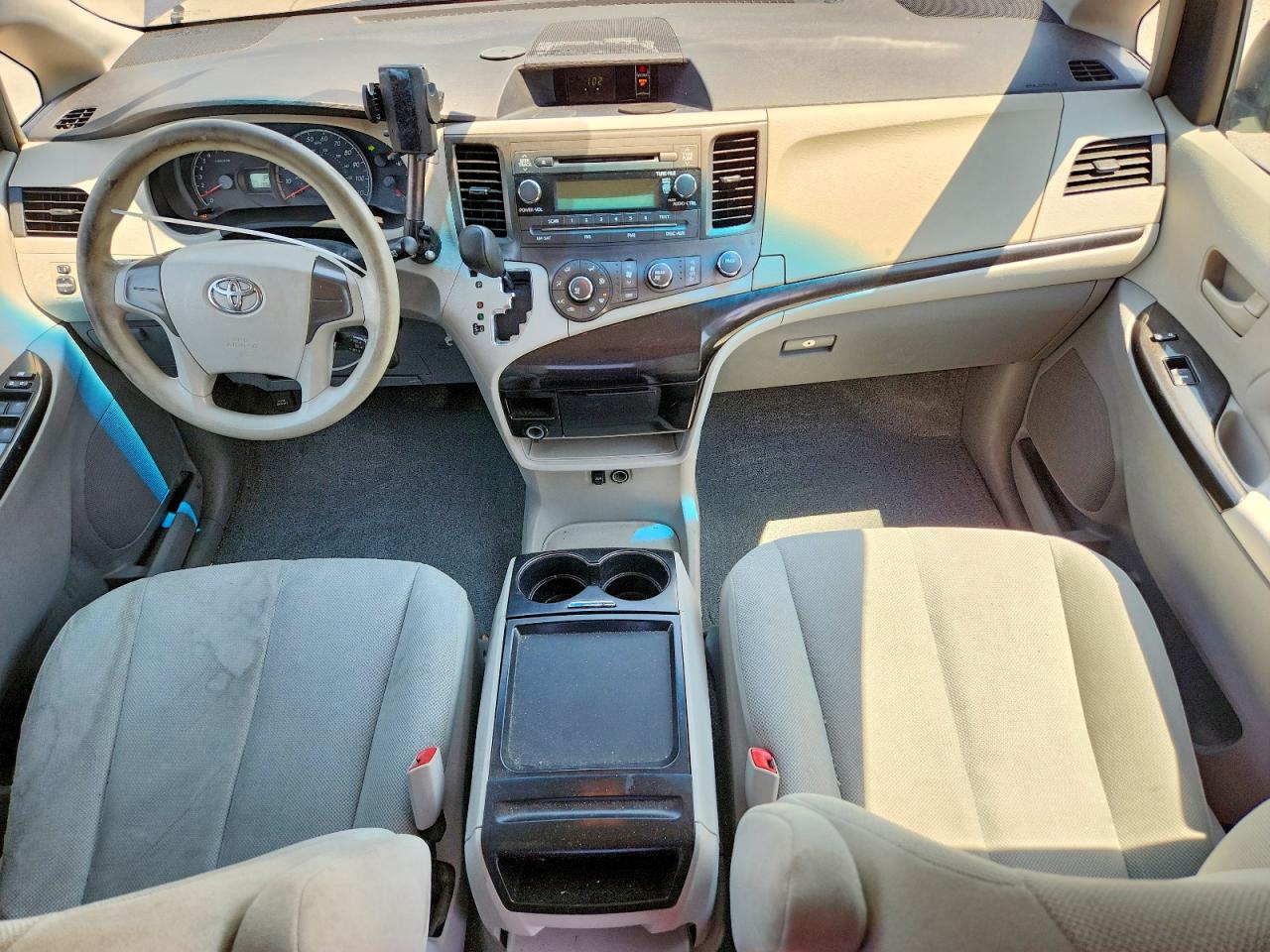 2013 Toyota Sienna L 7-passenger Gray vin: 5TDZK3DC1DS350831