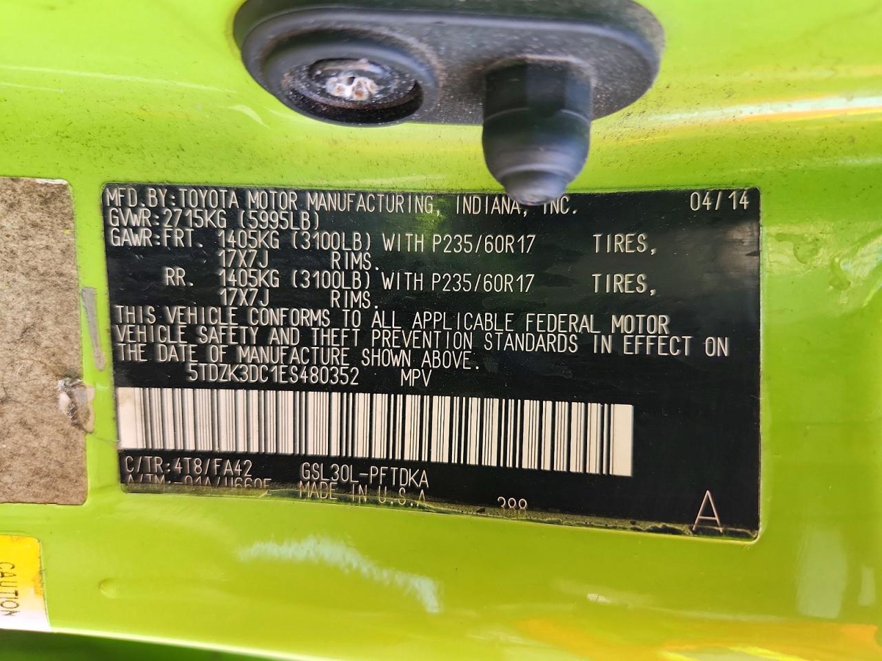 2014 Toyota Sienna L 7-passenger Green vin: 5TDZK3DC1ES480352