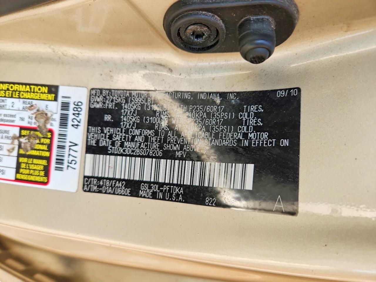 2011 Toyota Sienna Tan vin: 5TDZK3DC2BS078206