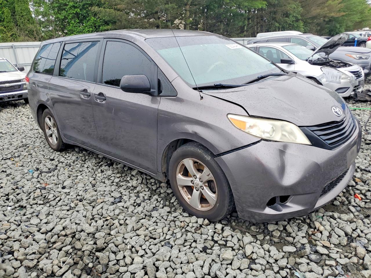 2012 Toyota Sienna Base 7-passenger Gray vin: 5TDZK3DC2CS244905