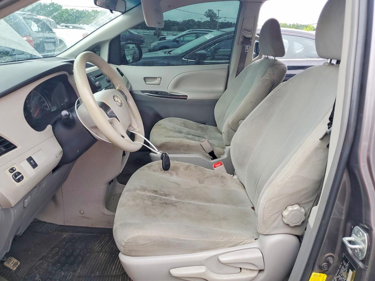 2012 Toyota Sienna Base 7-passenger Gray vin: 5TDZK3DC2CS244905