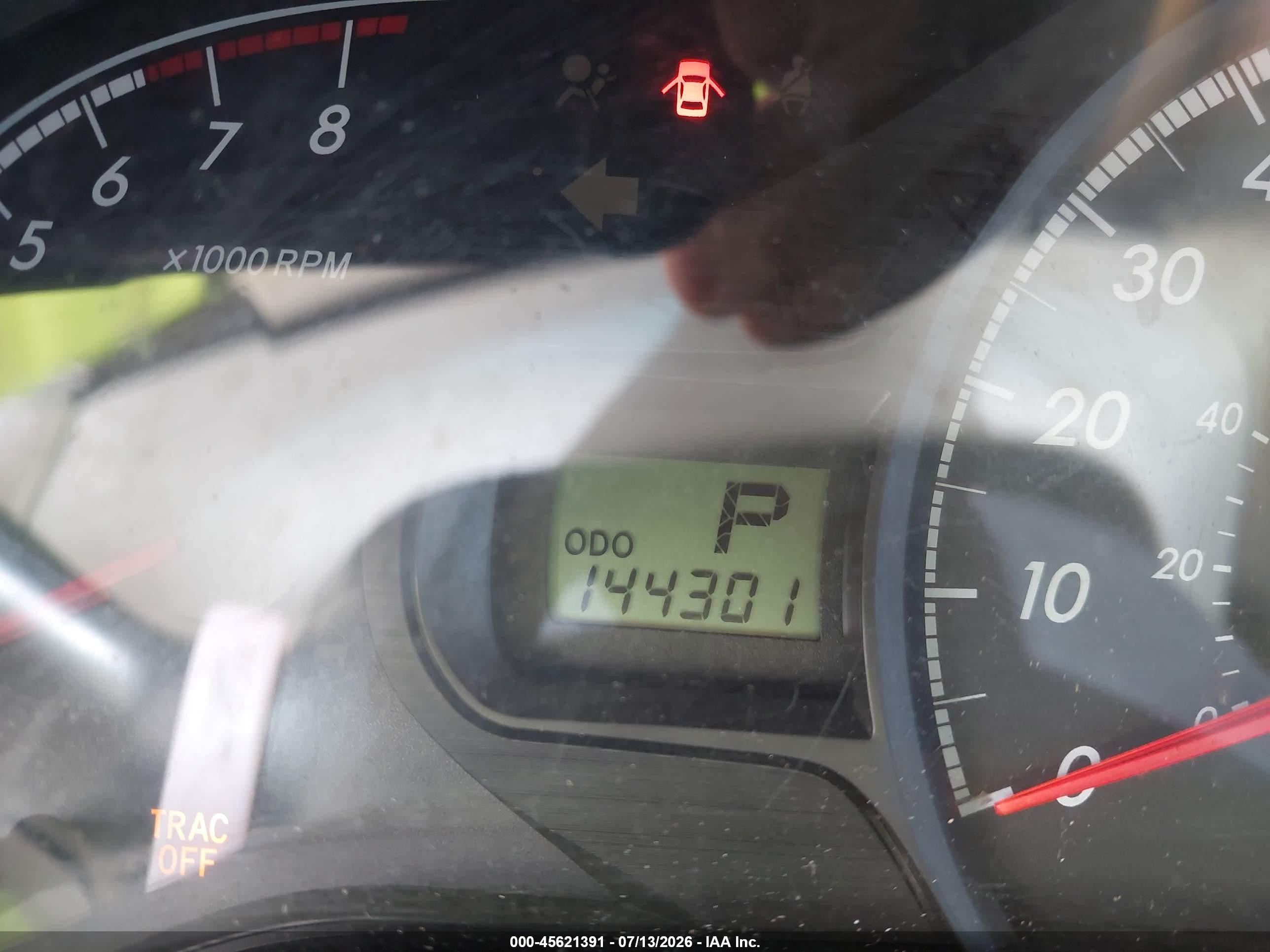 2014 Toyota Sienna L V6 7 Passenger Серебряный vin: 5TDZK3DC2ES486774