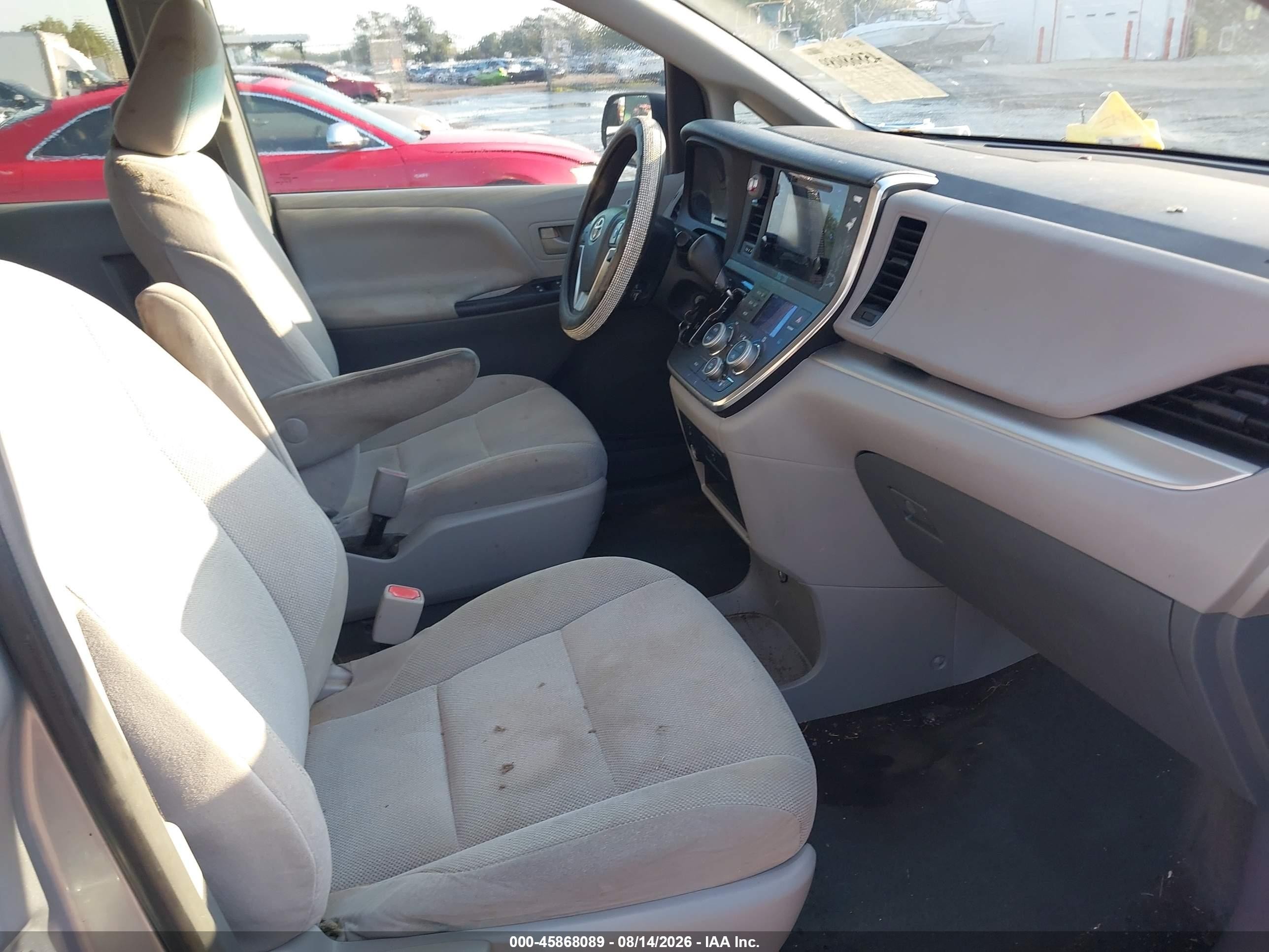 2015 Toyota Sienna L 7 Passenger Синий vin: 5TDZK3DC2FS660697