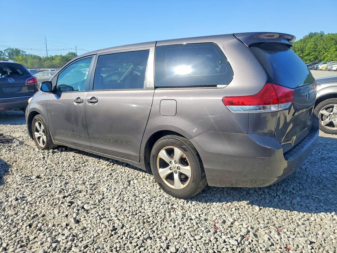 2012 Toyota Sienna Base 7-passenger Gray vin: 5TDZK3DC3CS216739
