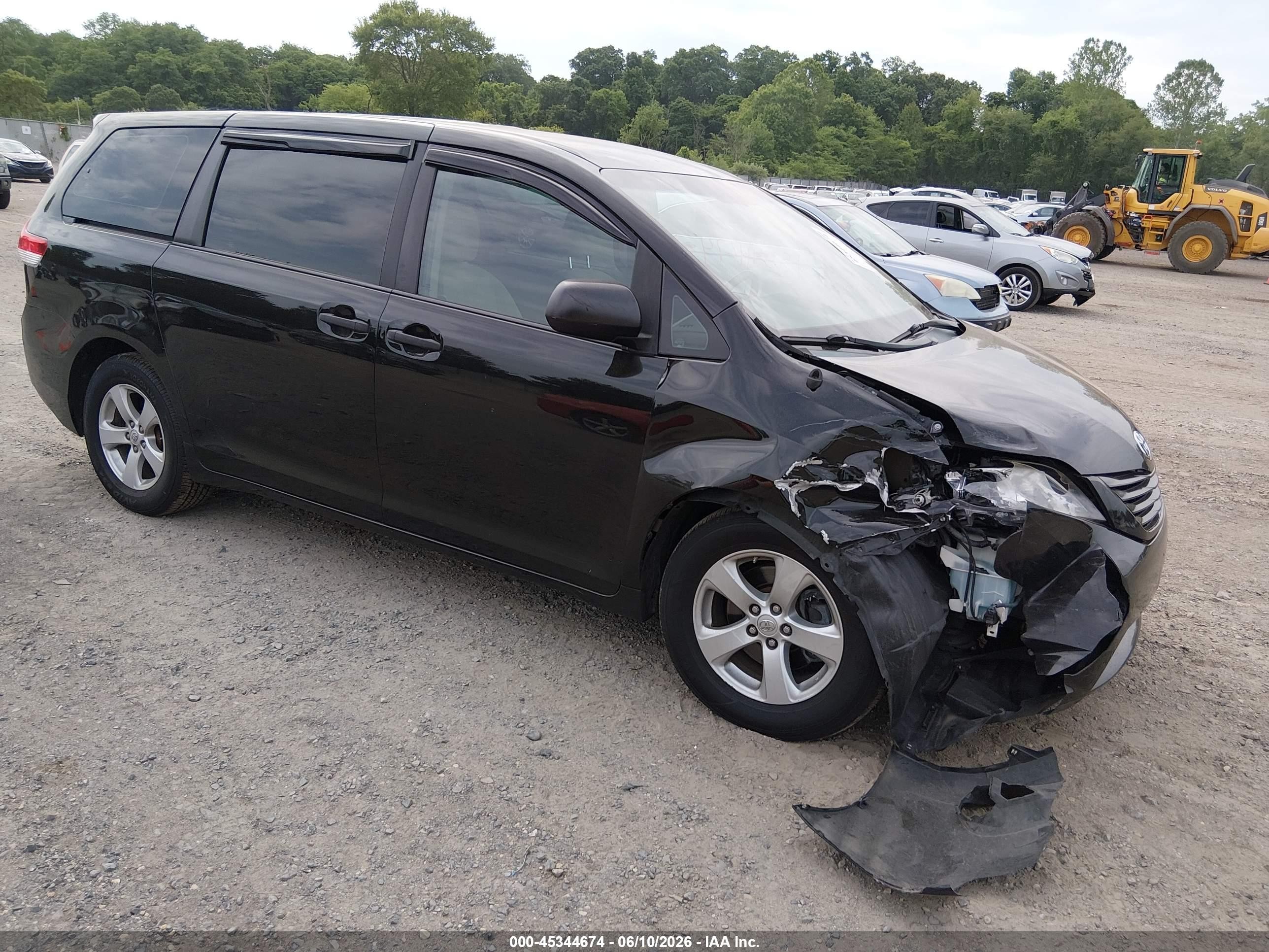 2013 Toyota Sienna L V6 7 Passenger Black vin: 5TDZK3DC3DS291636