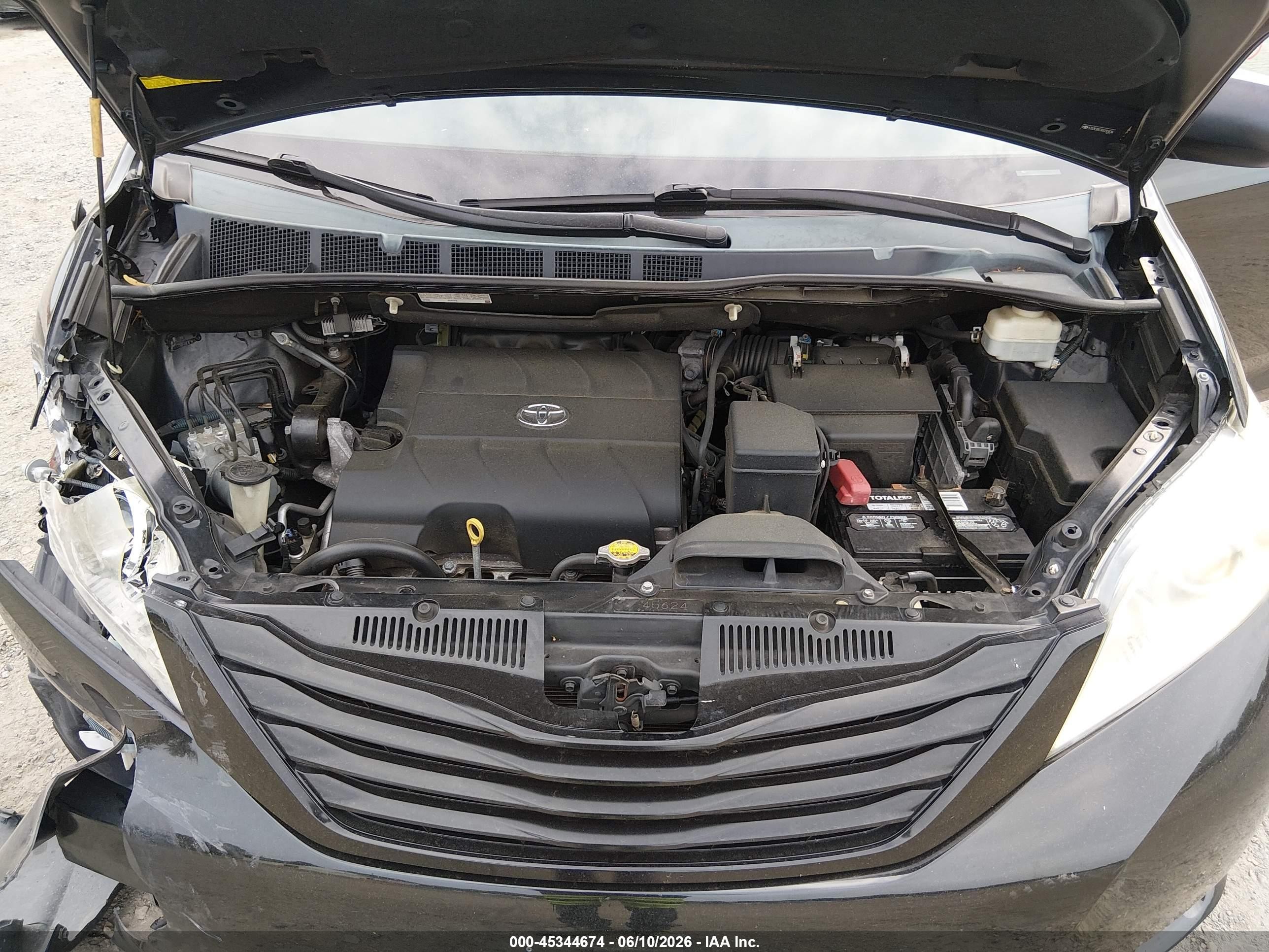 2013 Toyota Sienna L V6 7 Passenger Black vin: 5TDZK3DC3DS291636