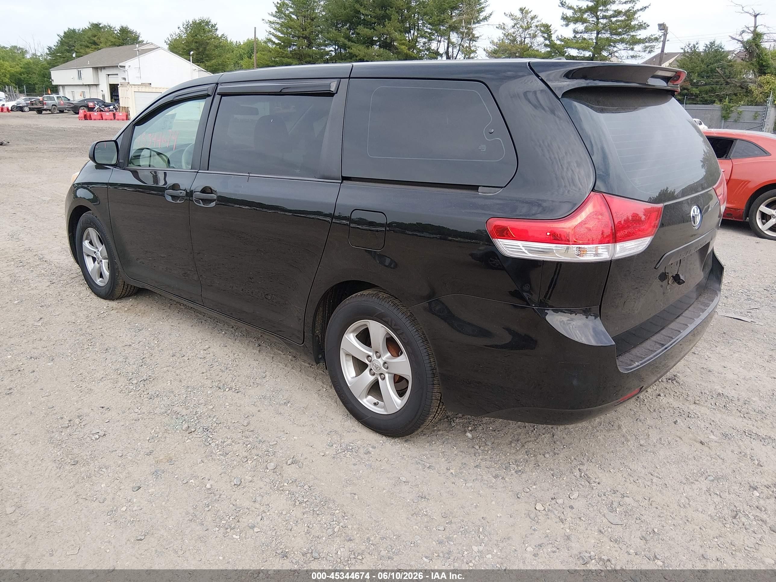 2013 Toyota Sienna L V6 7 Passenger Black vin: 5TDZK3DC3DS291636