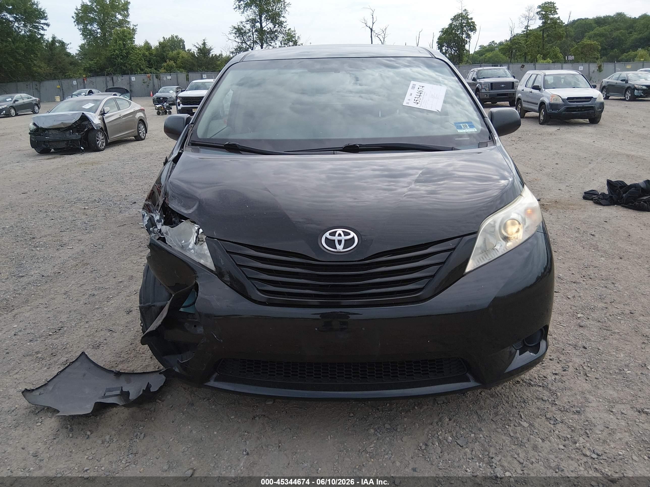 2013 Toyota Sienna L V6 7 Passenger Black vin: 5TDZK3DC3DS291636
