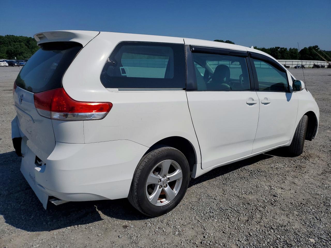 2014 Toyota Sienna L 7-passenger Белый vin: 5TDZK3DC3ES450849