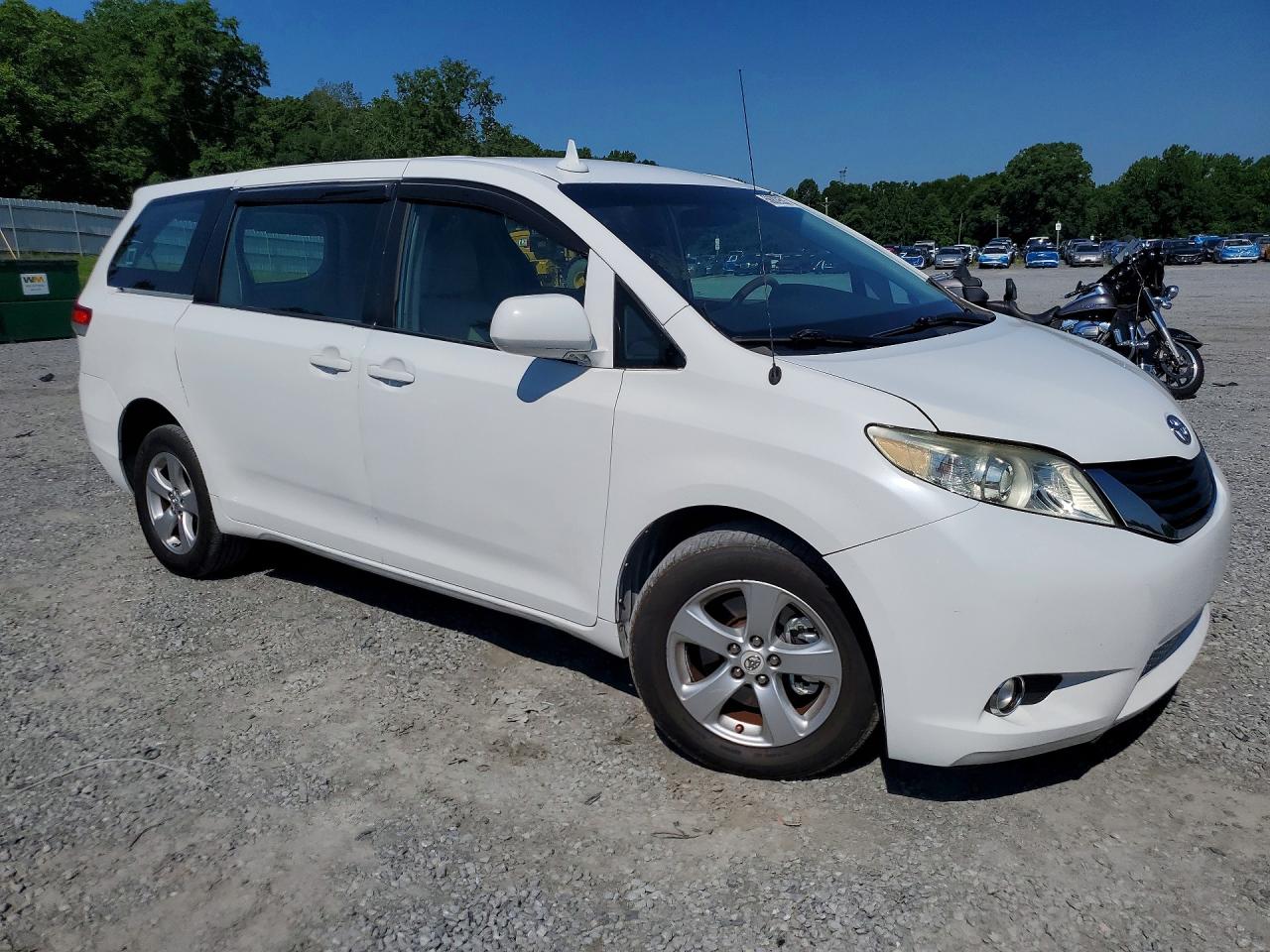 2014 Toyota Sienna L 7-passenger Белый vin: 5TDZK3DC3ES450849