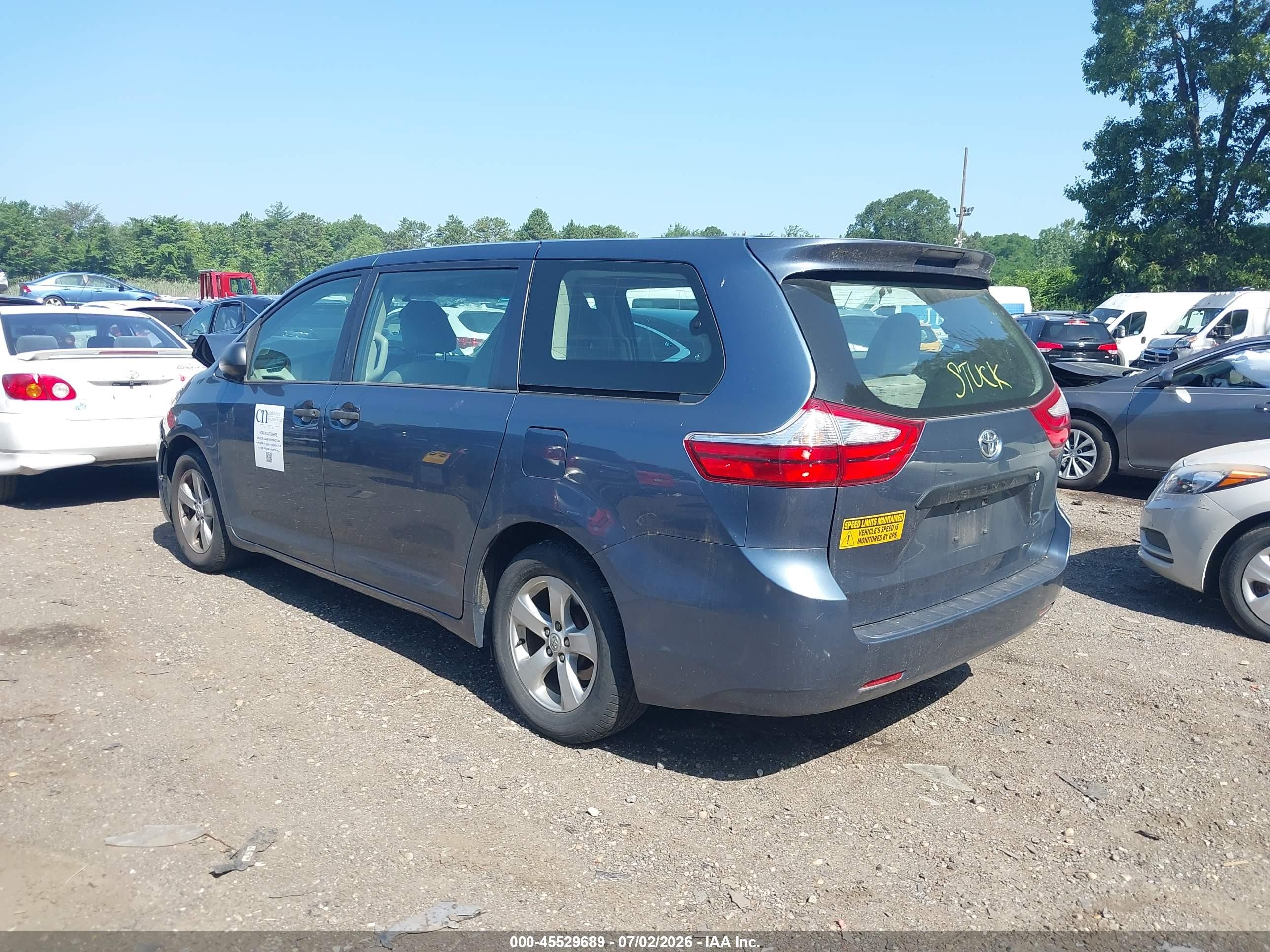 2015 Toyota Sienna L 7 Passenger Синий vin: 5TDZK3DC3FS585962