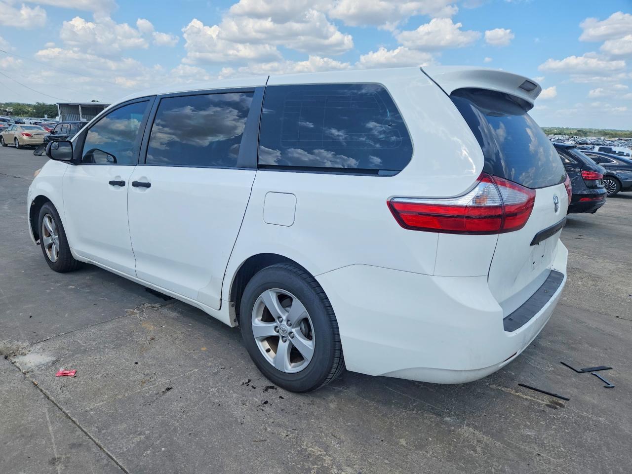 2015 Toyota Sienna L 7-passenger Белый vin: 5TDZK3DC4FS644176