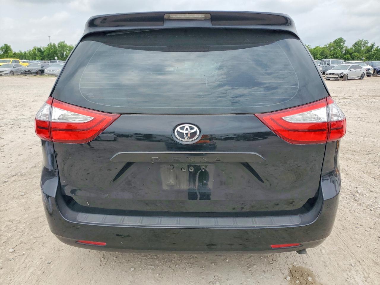 2015 Toyota Sienna L 7-passenger Black vin: 5TDZK3DC5FS541641