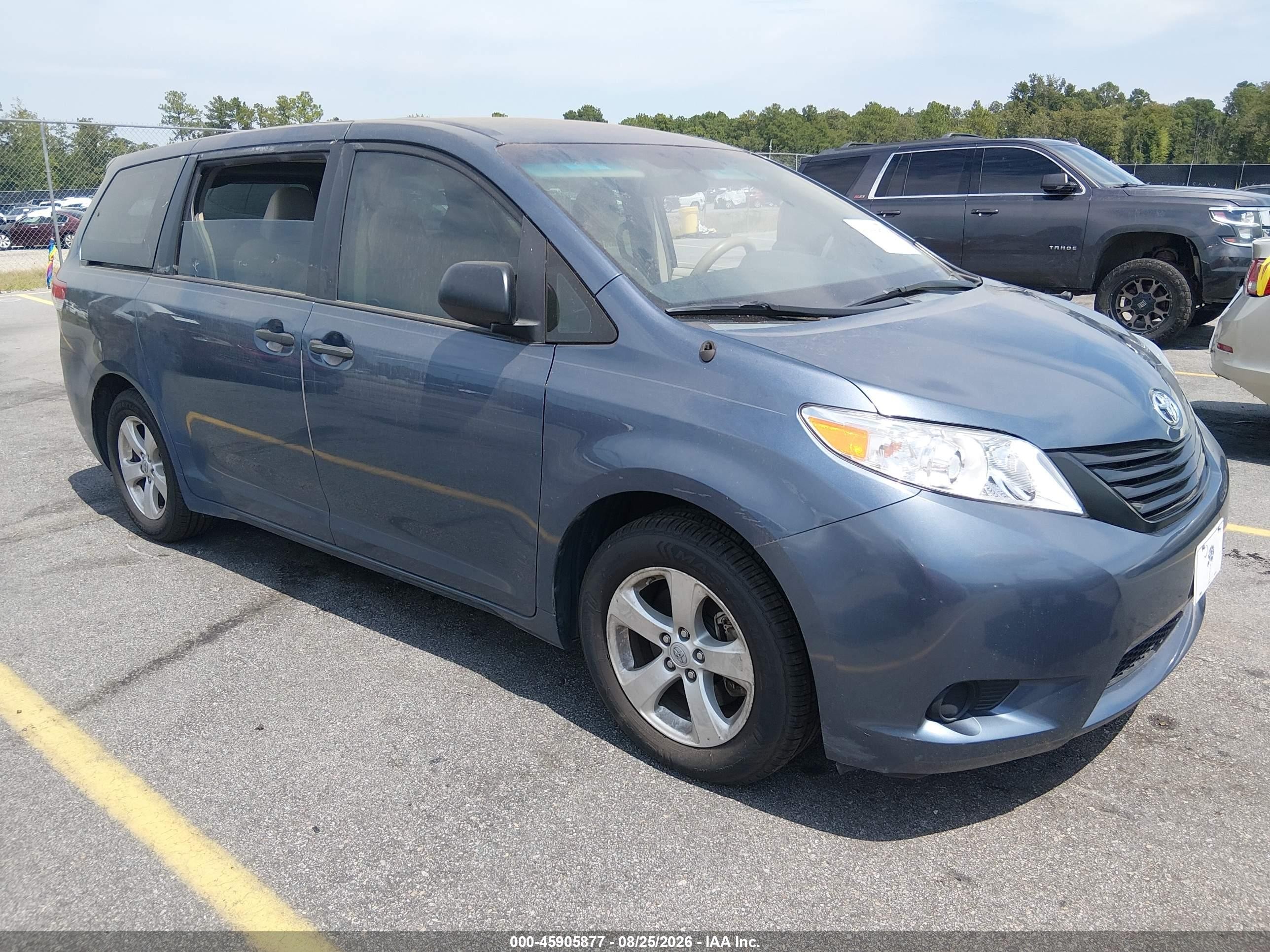 2014 Toyota Sienna L V6 7 Passenger Синий vin: 5TDZK3DC6ES498622