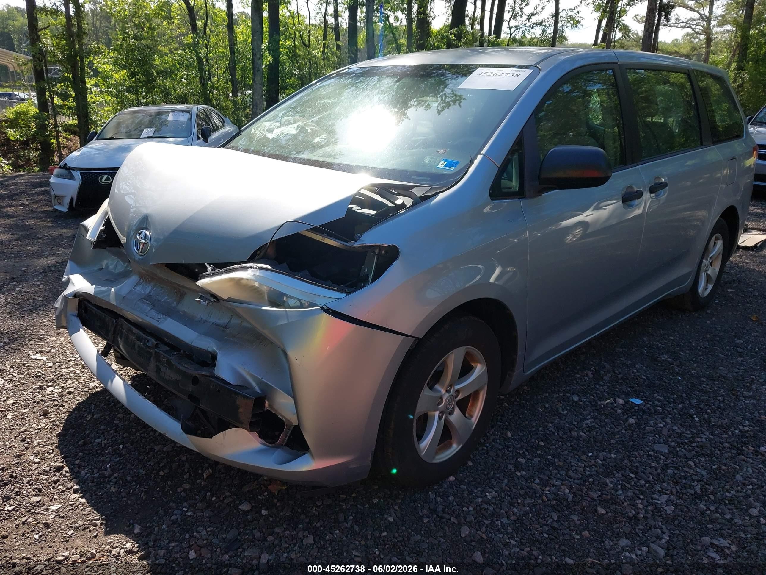 2014 Toyota Sienna L V6 7 Passenger Gray vin: 5TDZK3DC6ES499429