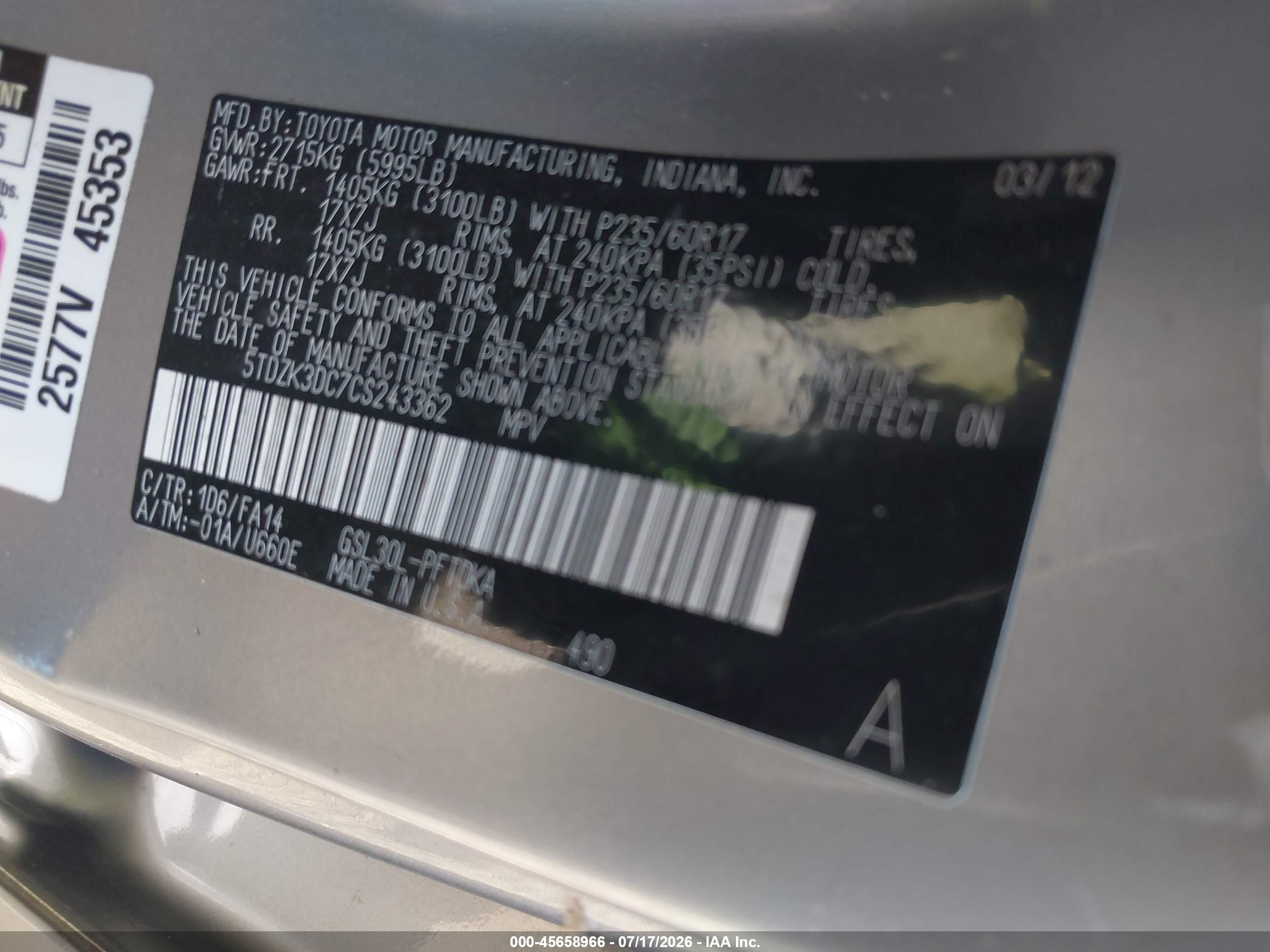 2012 Toyota Sienna Base V6 7 Passenger Silver vin: 5TDZK3DC7CS243362