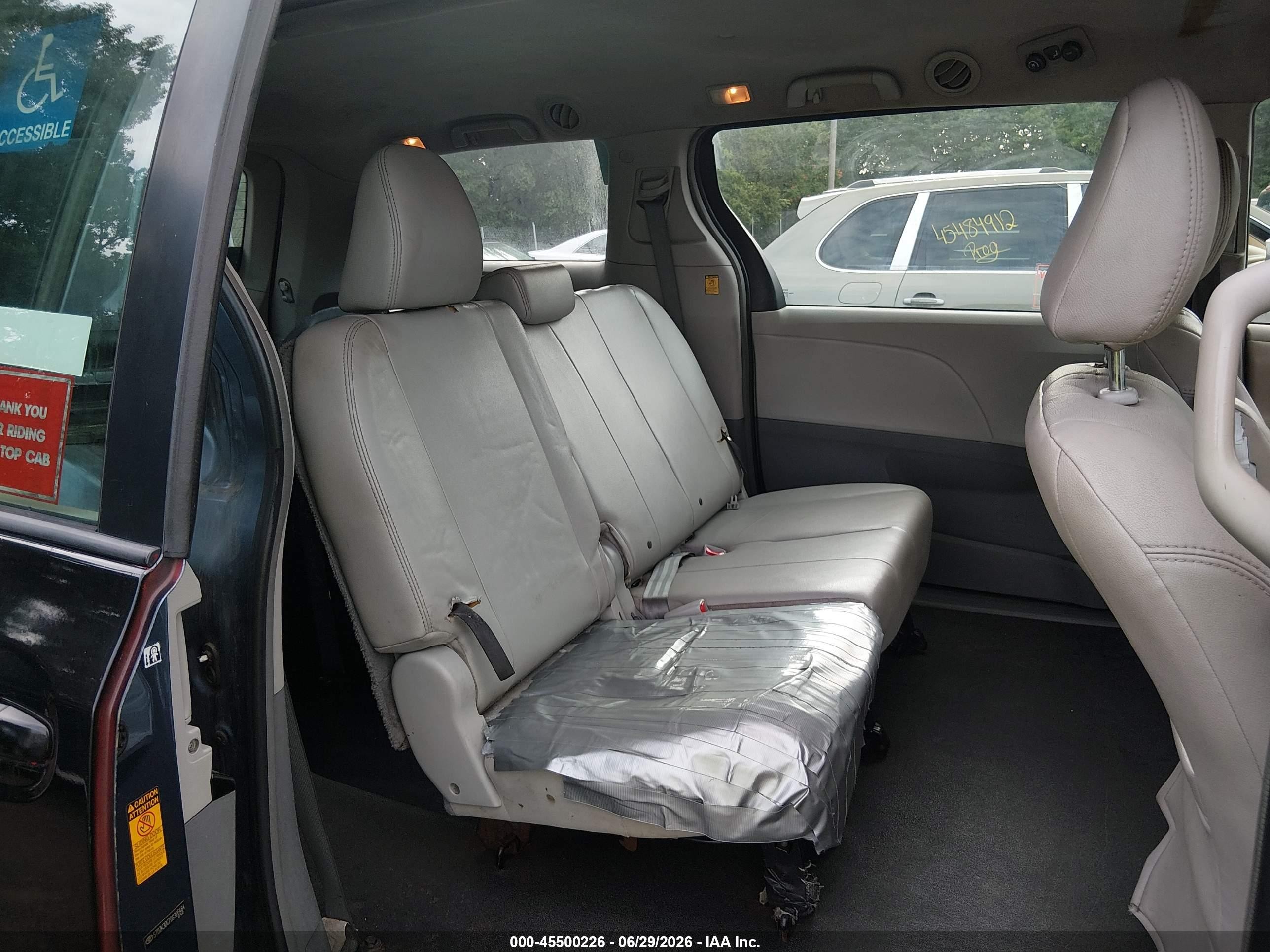 2013 Toyota Sienna L V6 7 Passenger Black vin: 5TDZK3DC7DS326484