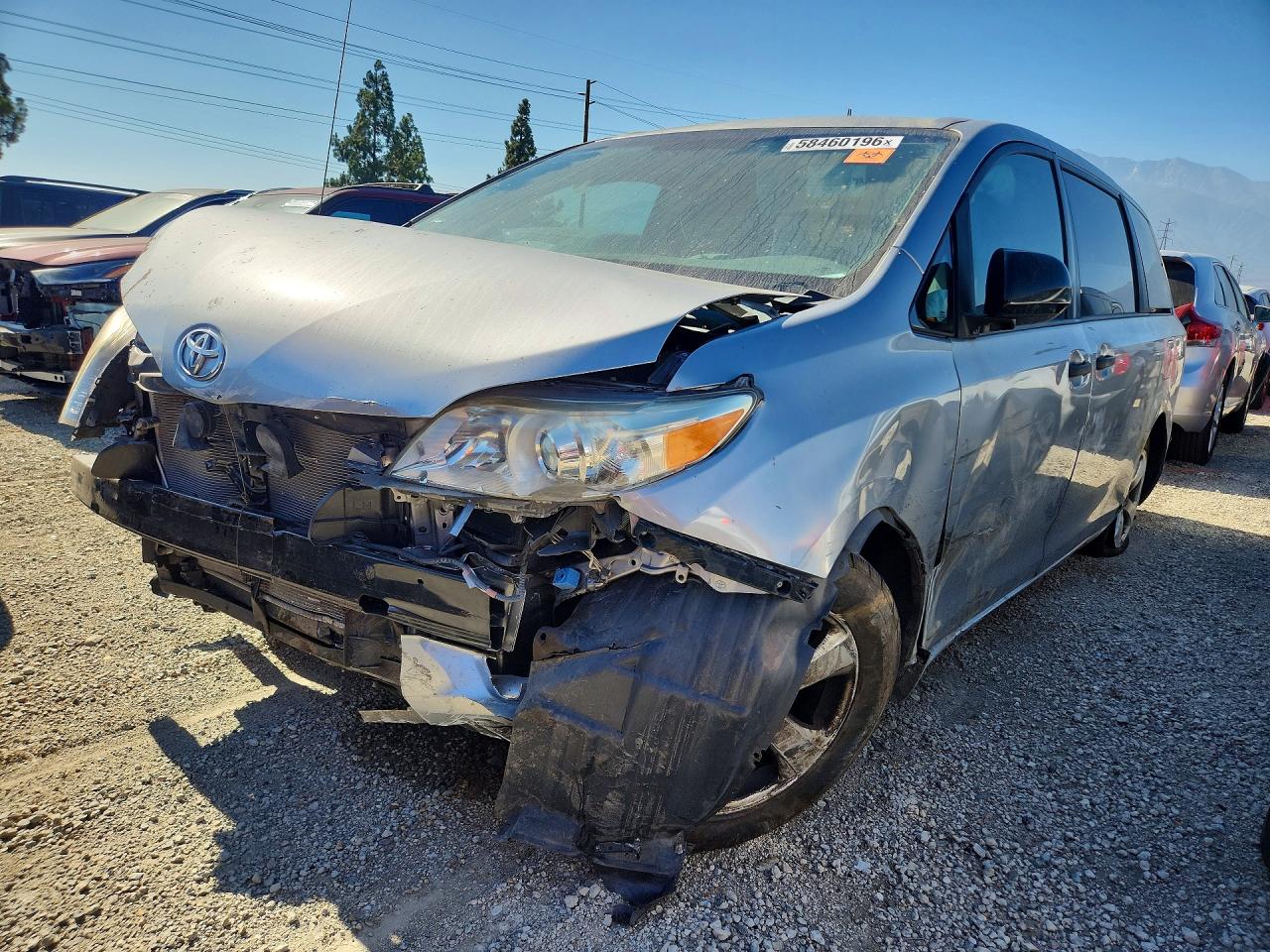 2013 Toyota Sienna L 7-passenger Silver vin: 5TDZK3DC7DS391089