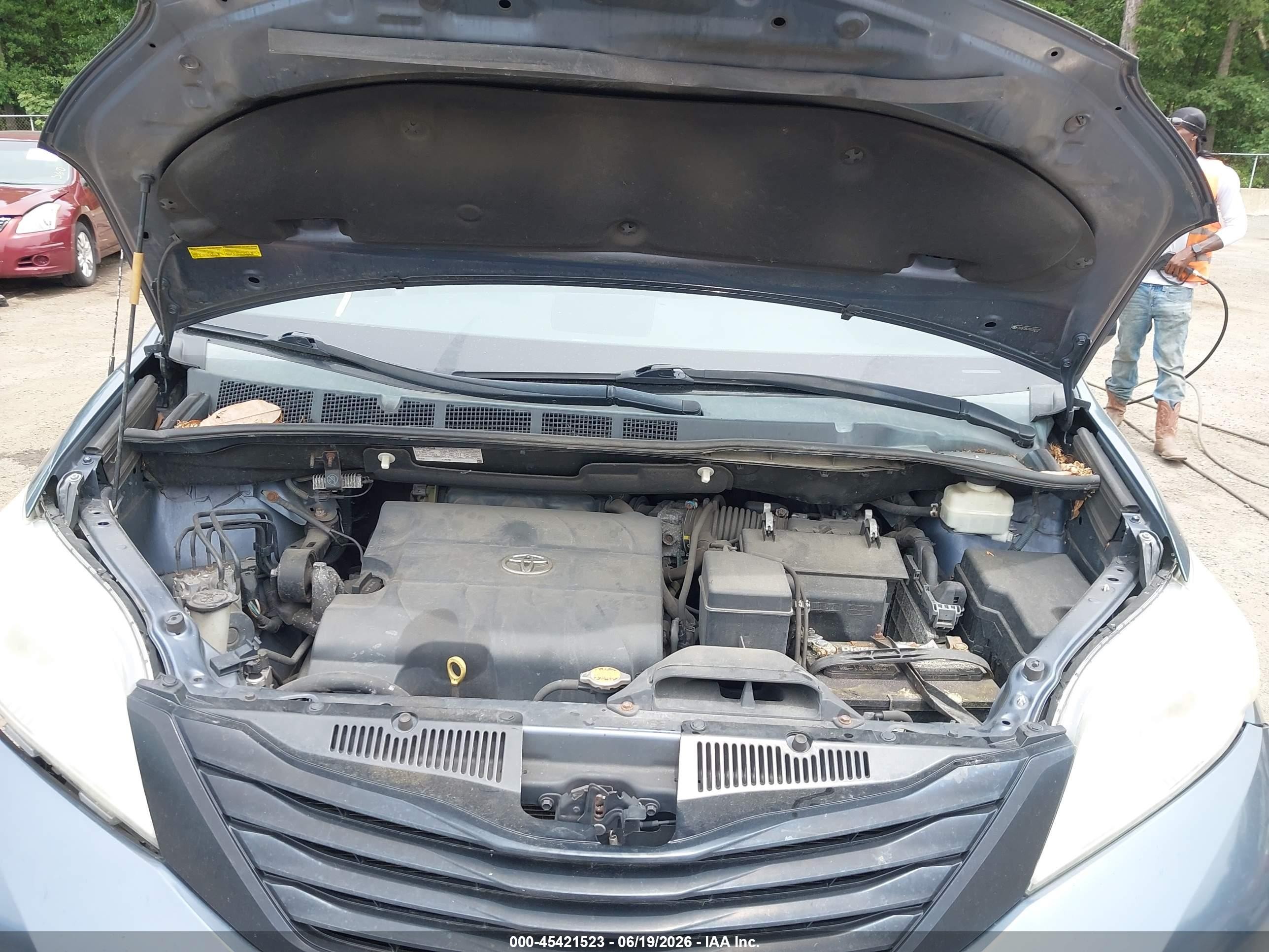 2013 Toyota Sienna L V6 7 Passenger Синий vin: 5TDZK3DC7DS392727