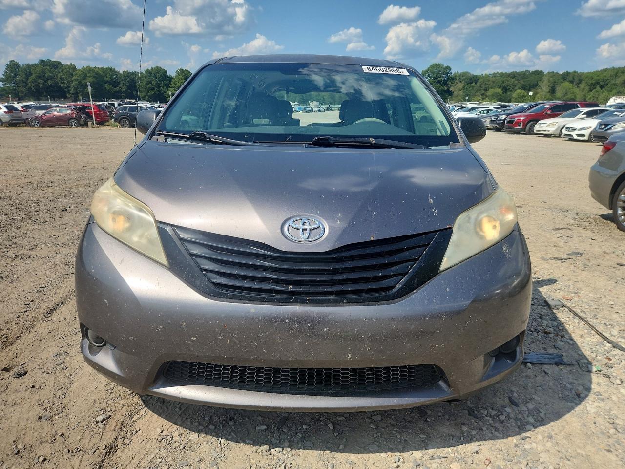 2013 Toyota Sienna L 7-passenger Gray vin: 5TDZK3DC8DS398536