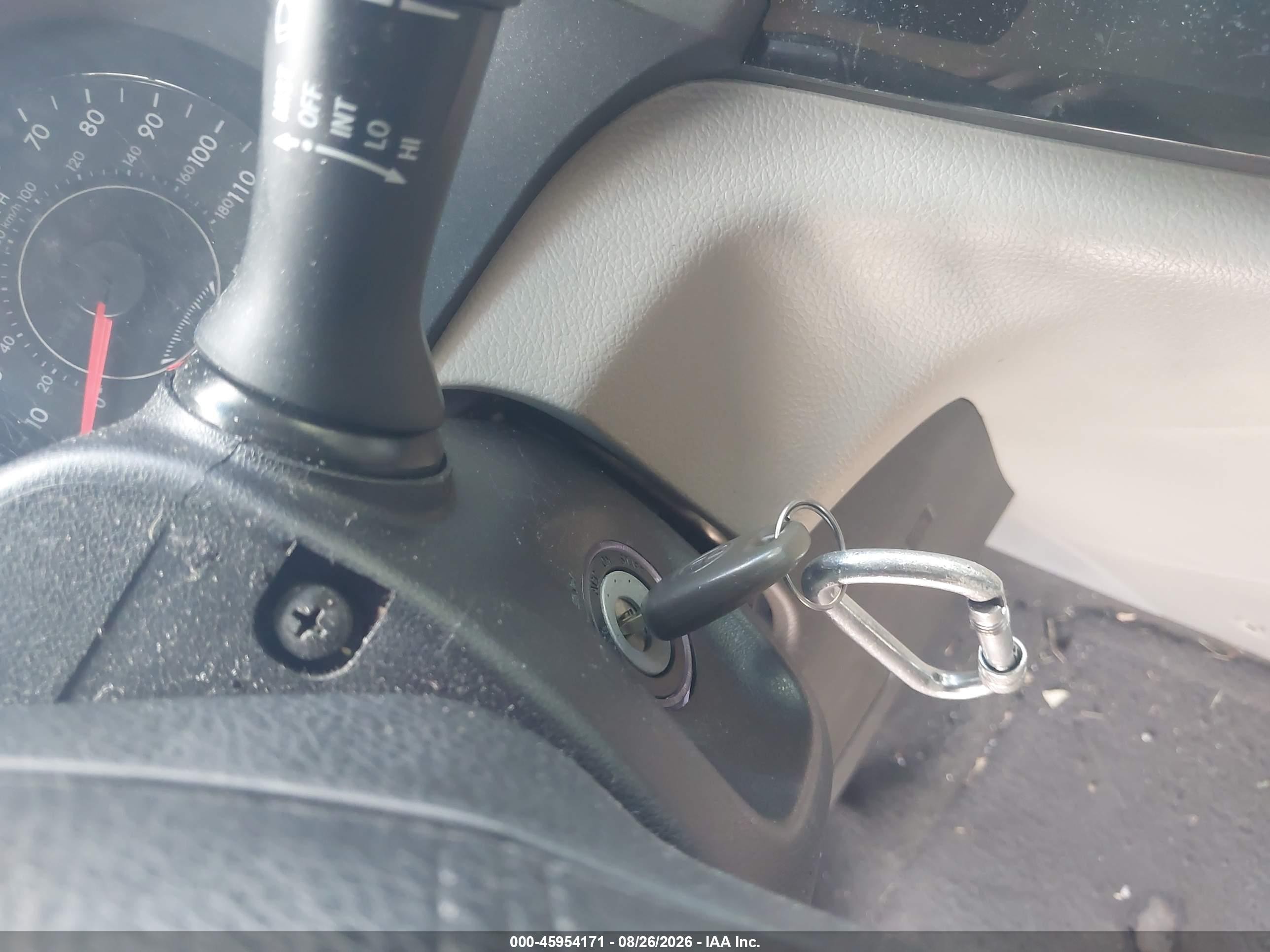 2015 Toyota Sienna L 7 Passenger Бордовый vin: 5TDZK3DC8FS633634
