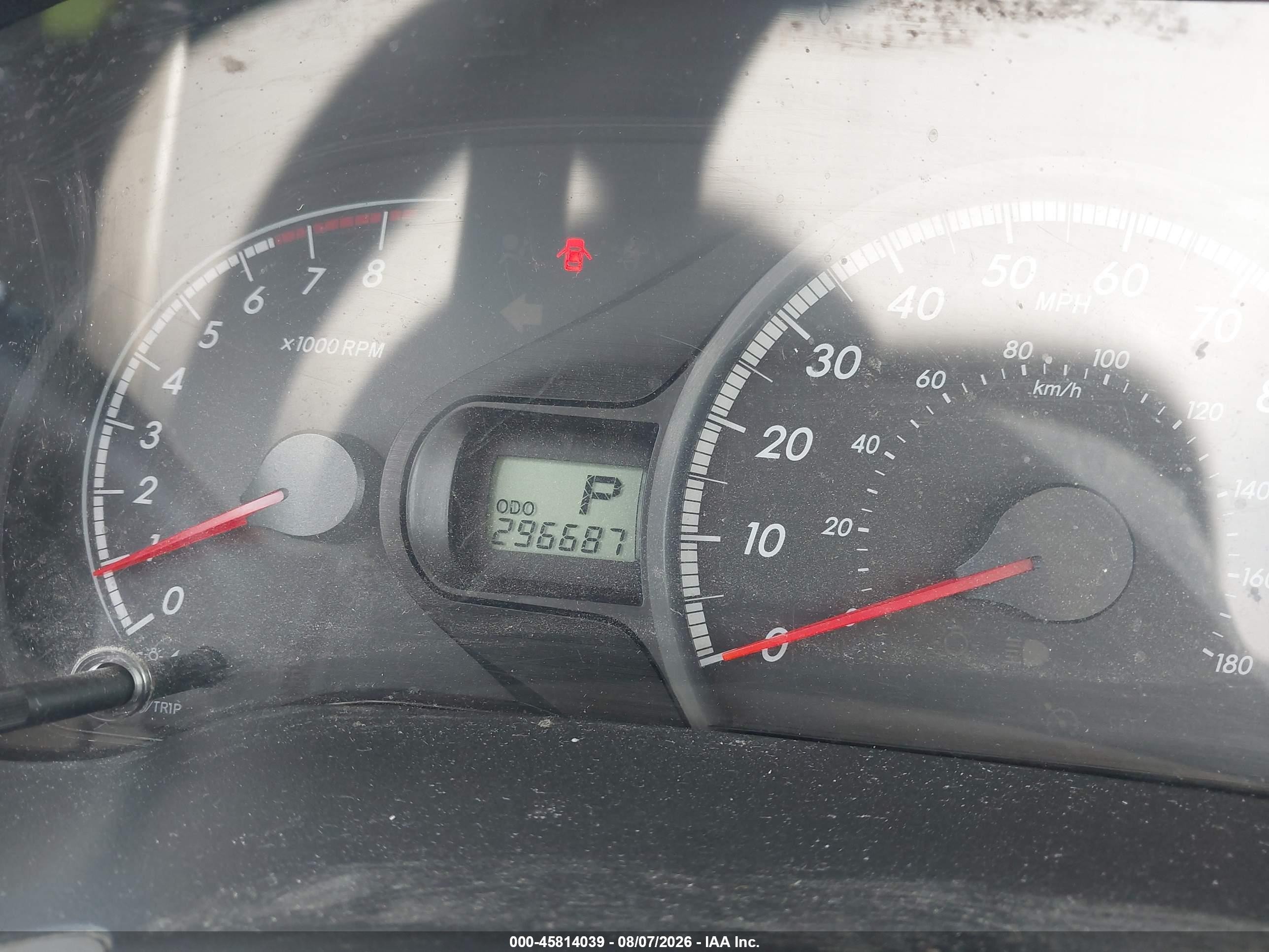 2012 Toyota Sienna Base V6 7 Passenger Gray vin: 5TDZK3DC9CS216762