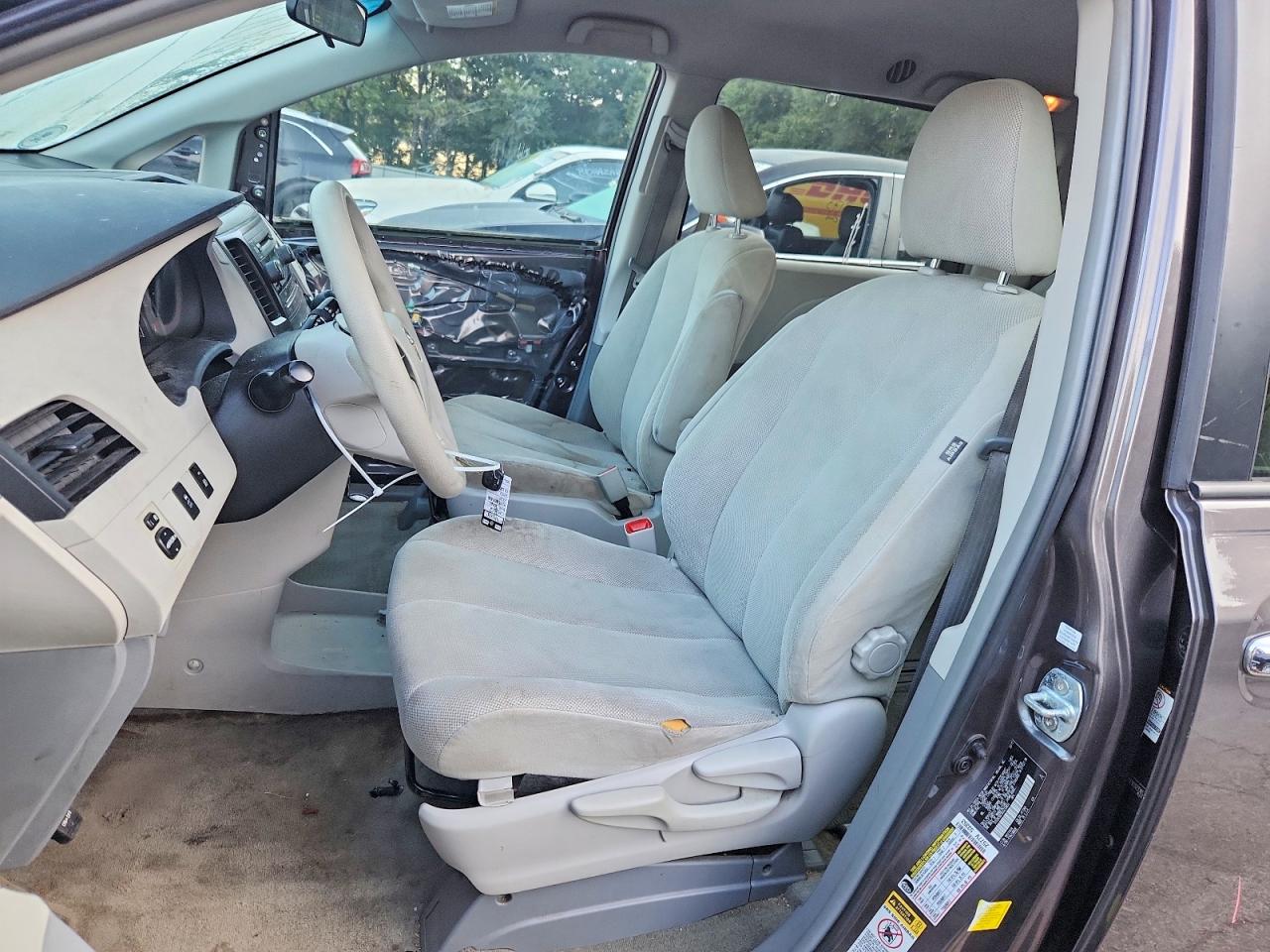 2012 Toyota Sienna Base 7-passenger Charcoal vin: 5TDZK3DC9CS233853