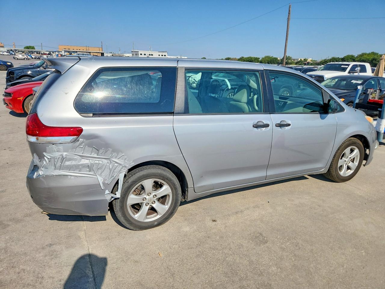 2014 Toyota Sienna L 7-passenger Gray vin: 5TDZK3DC9ES408024