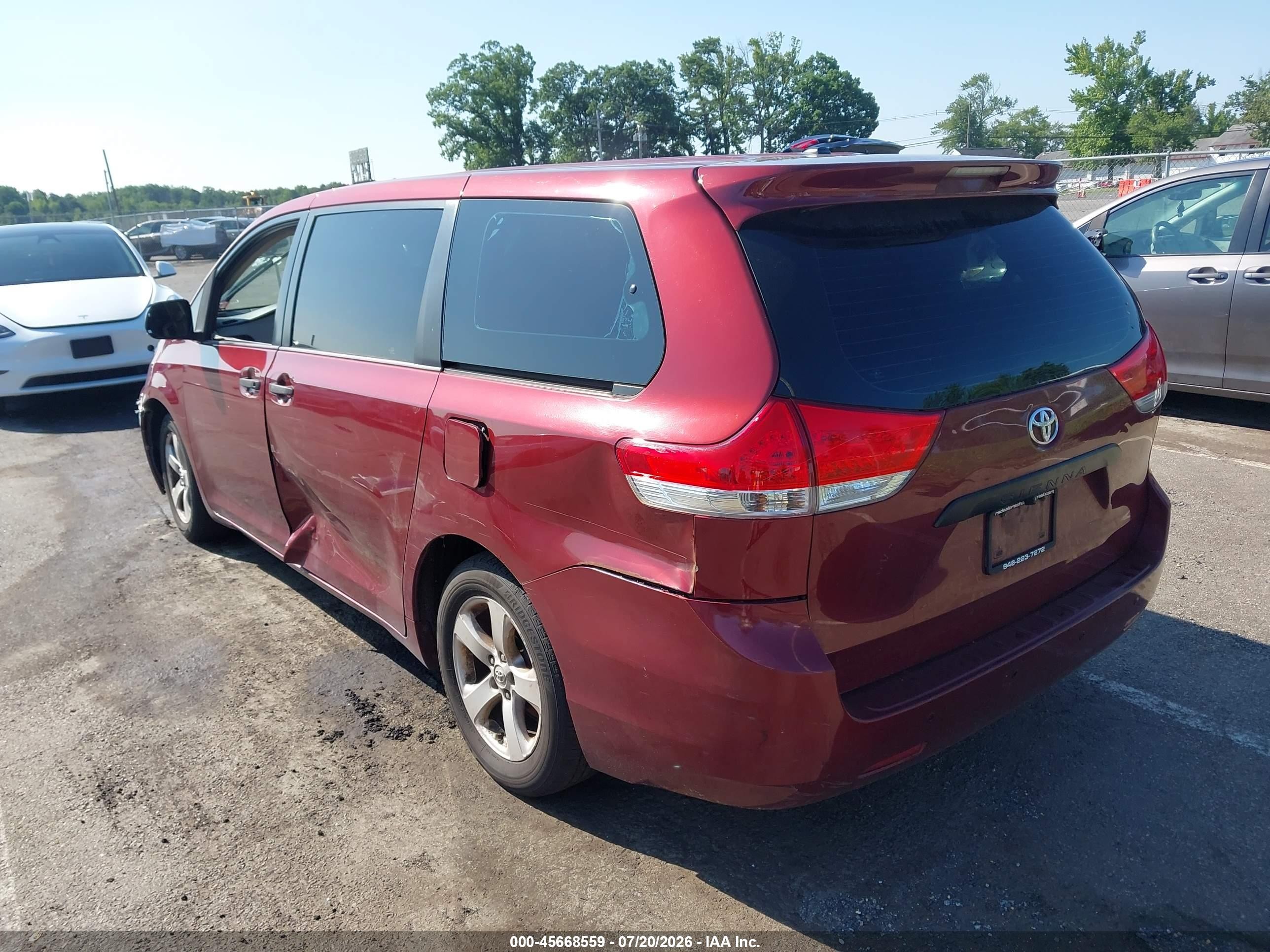 2014 Toyota Sienna L V6 7 Passenger Красный vin: 5TDZK3DC9ES504493