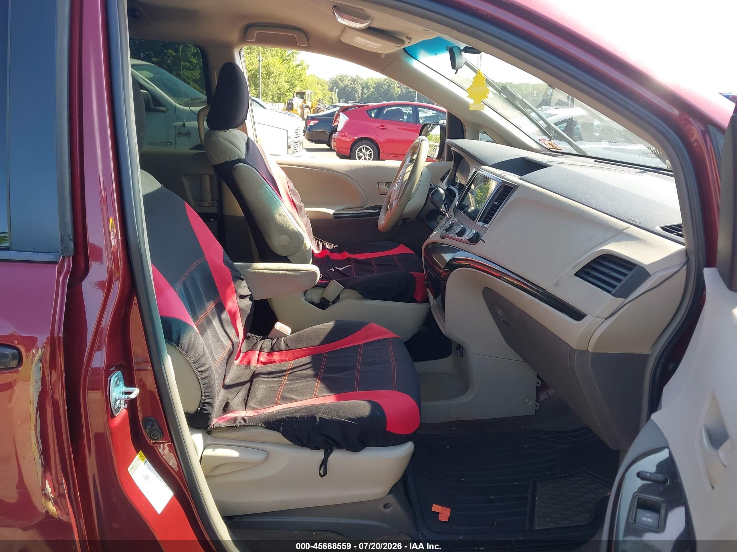 2014 Toyota Sienna L V6 7 Passenger Красный vin: 5TDZK3DC9ES504493