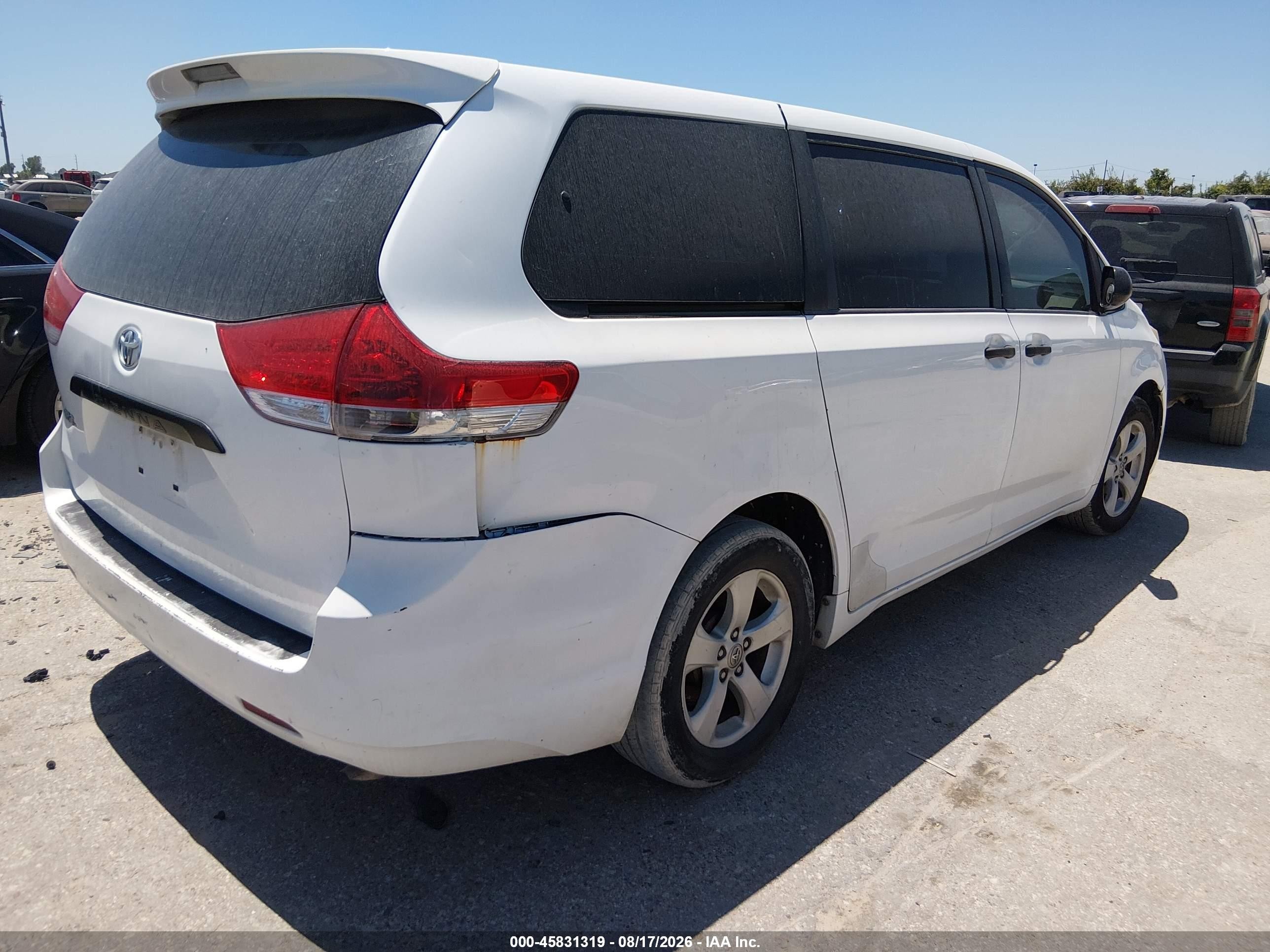 2014 Toyota Sienna L V6 7 Passenger Белый vin: 5TDZK3DC9ES526476