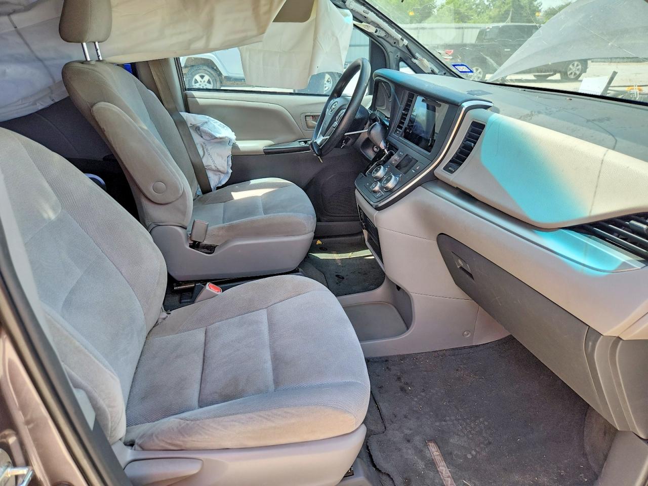 2015 Toyota Sienna L 7-passenger Gray vin: 5TDZK3DC9FS625087