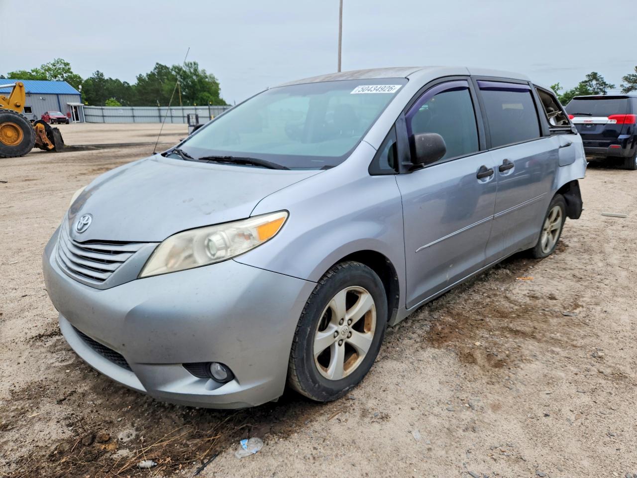 2012 Toyota Sienna Base 7-passenger Silver vin: 5TDZK3DCXCS179012