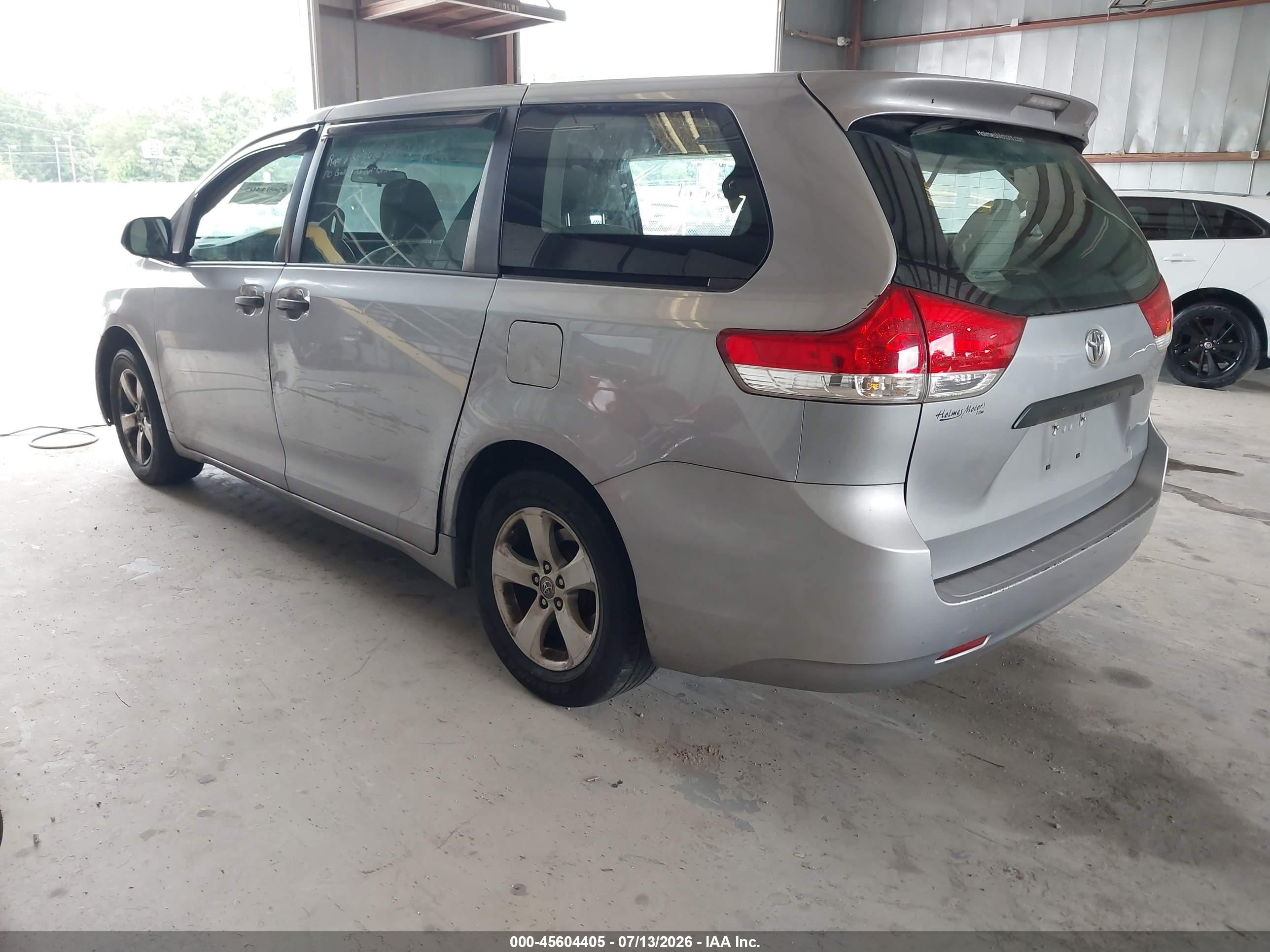 2012 Toyota Sienna Base V6 7 Passenger Teal vin: 5TDZK3DCXCS226670