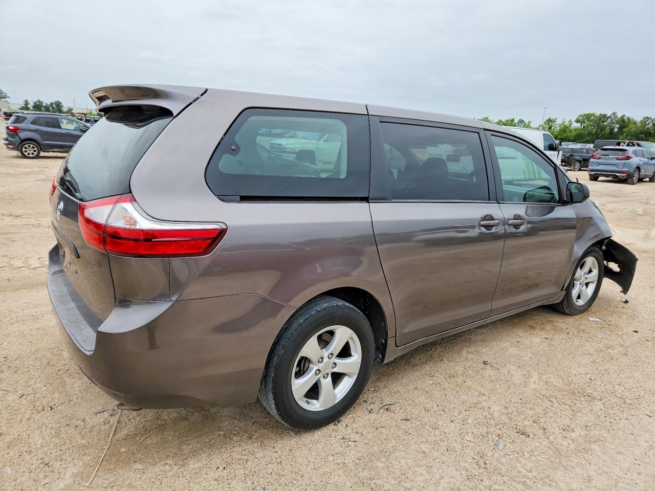 2015 Toyota Sienna L 7-passenger Gray vin: 5TDZK3DCXFS571525
