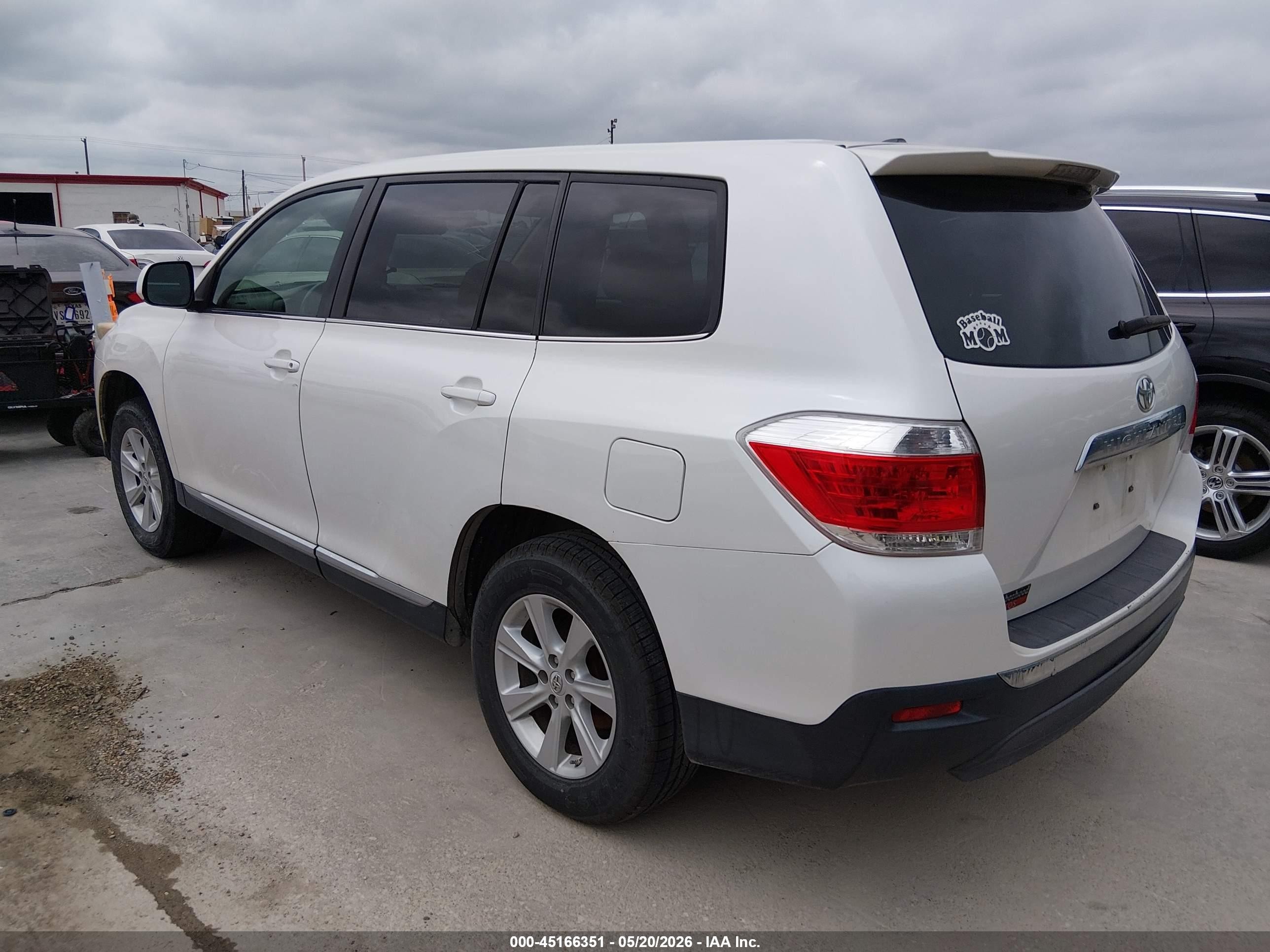 2011 Toyota Highlander Base V6 Champagne vin: 5TDZK3EH0BS032464