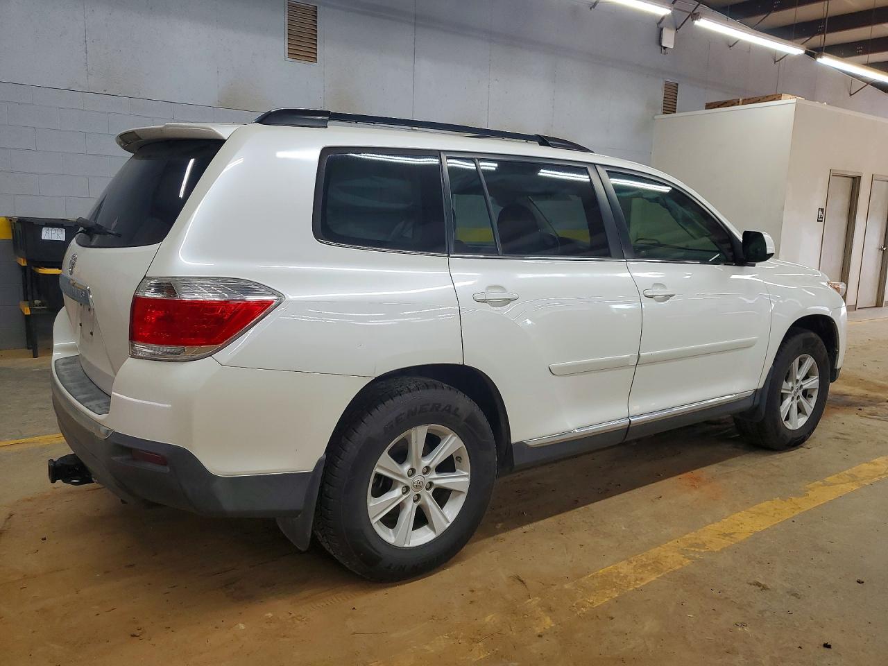 2013 Toyota Highlander Se White vin: 5TDZK3EH0DS096703