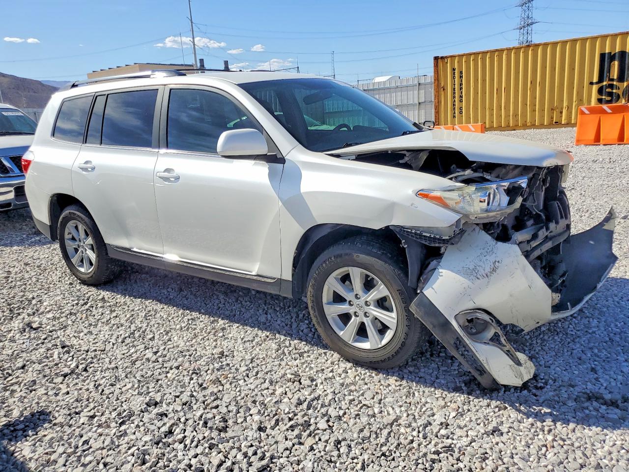 2012 Toyota Highlander Base White vin: 5TDZK3EH1CS053891