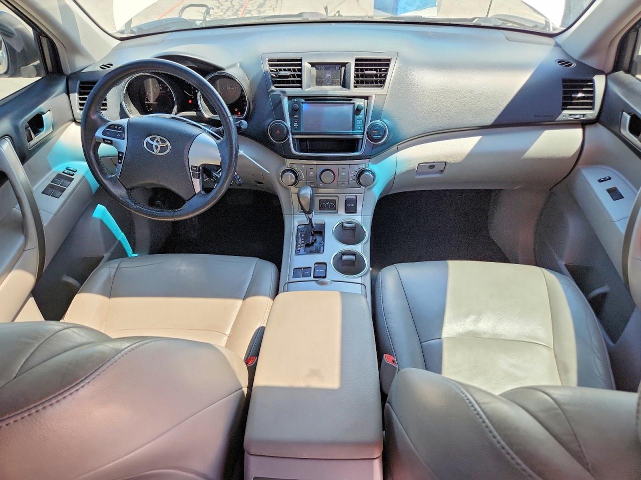 2013 Toyota Highlander Se White vin: 5TDZK3EH1DS100547