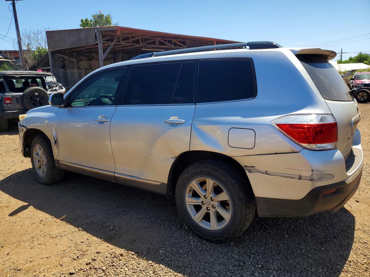 2013 Toyota Highlander Base Серебряный vin: 5TDZK3EH1DS107773