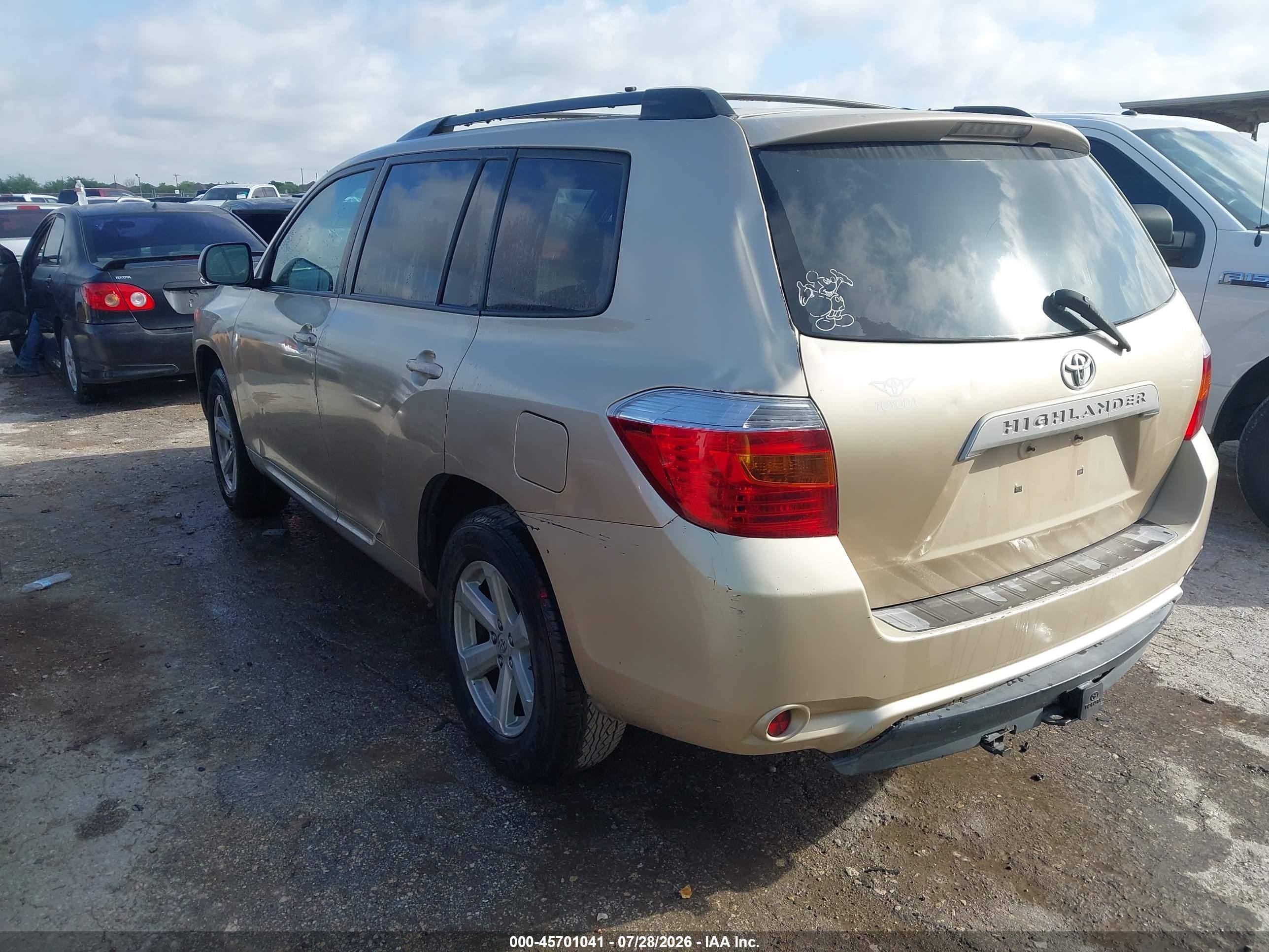 2010 Toyota Highlander Base V6 Золотой vin: 5TDZK3EH2AS005538