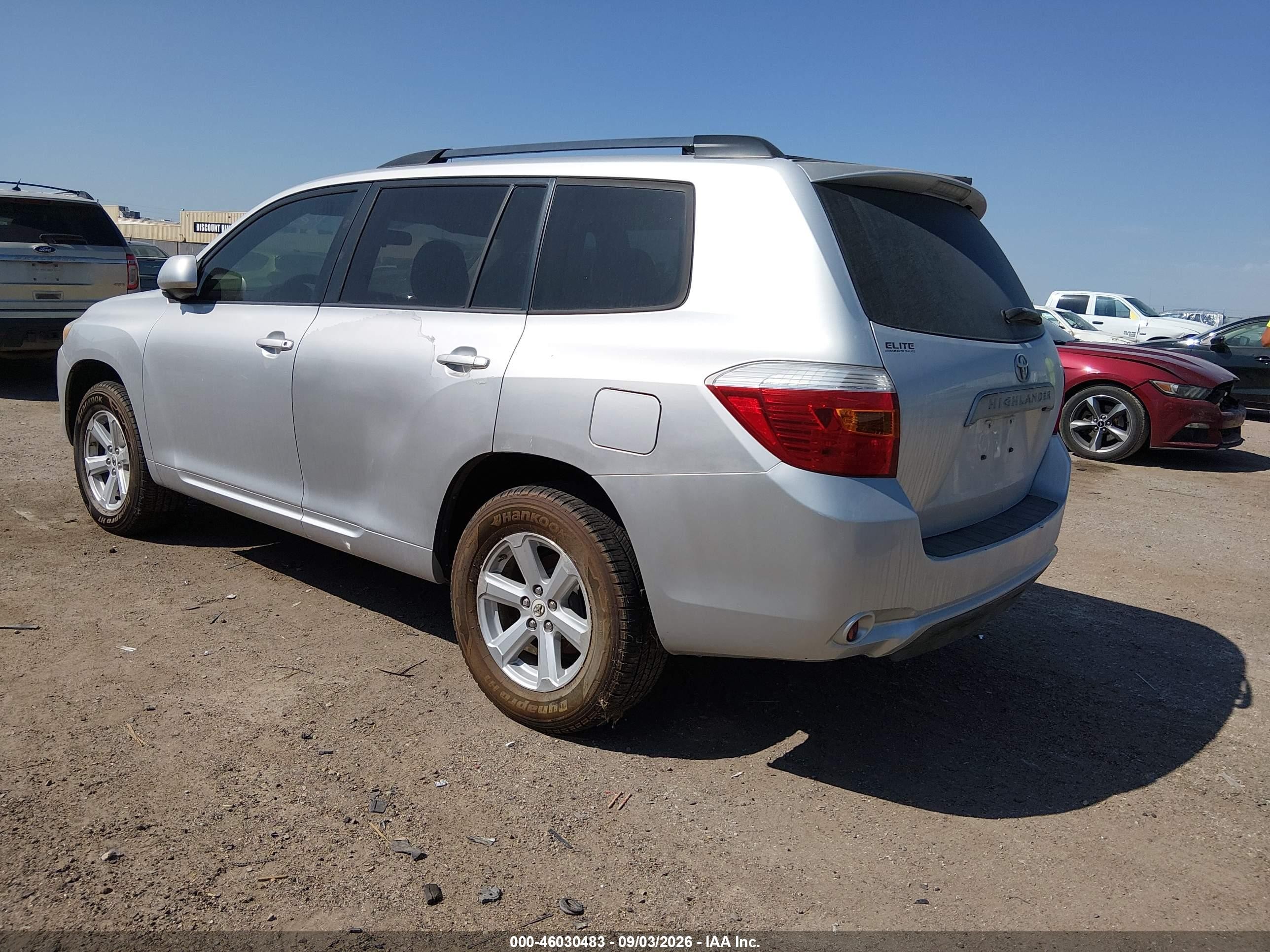 2010 Toyota Highlander Base V6 Silver vin: 5TDZK3EH2AS012490