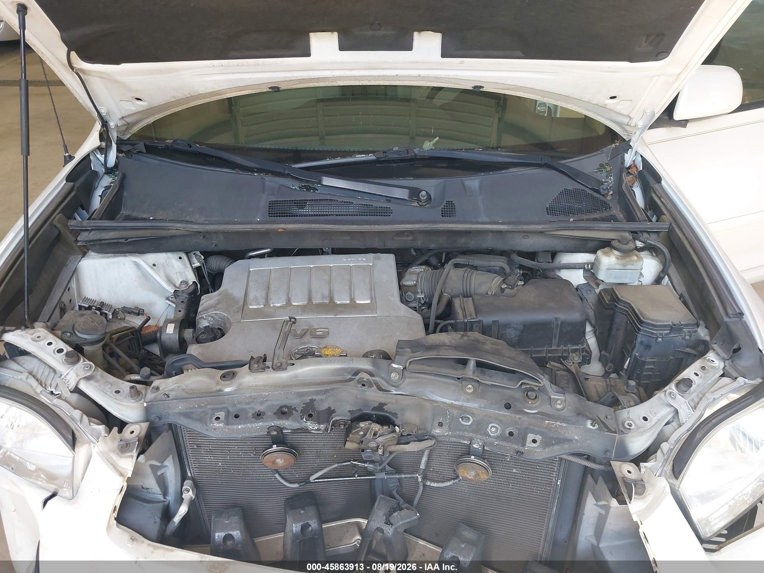 2010 Toyota Highlander Base V6 White vin: 5TDZK3EH2AS016426