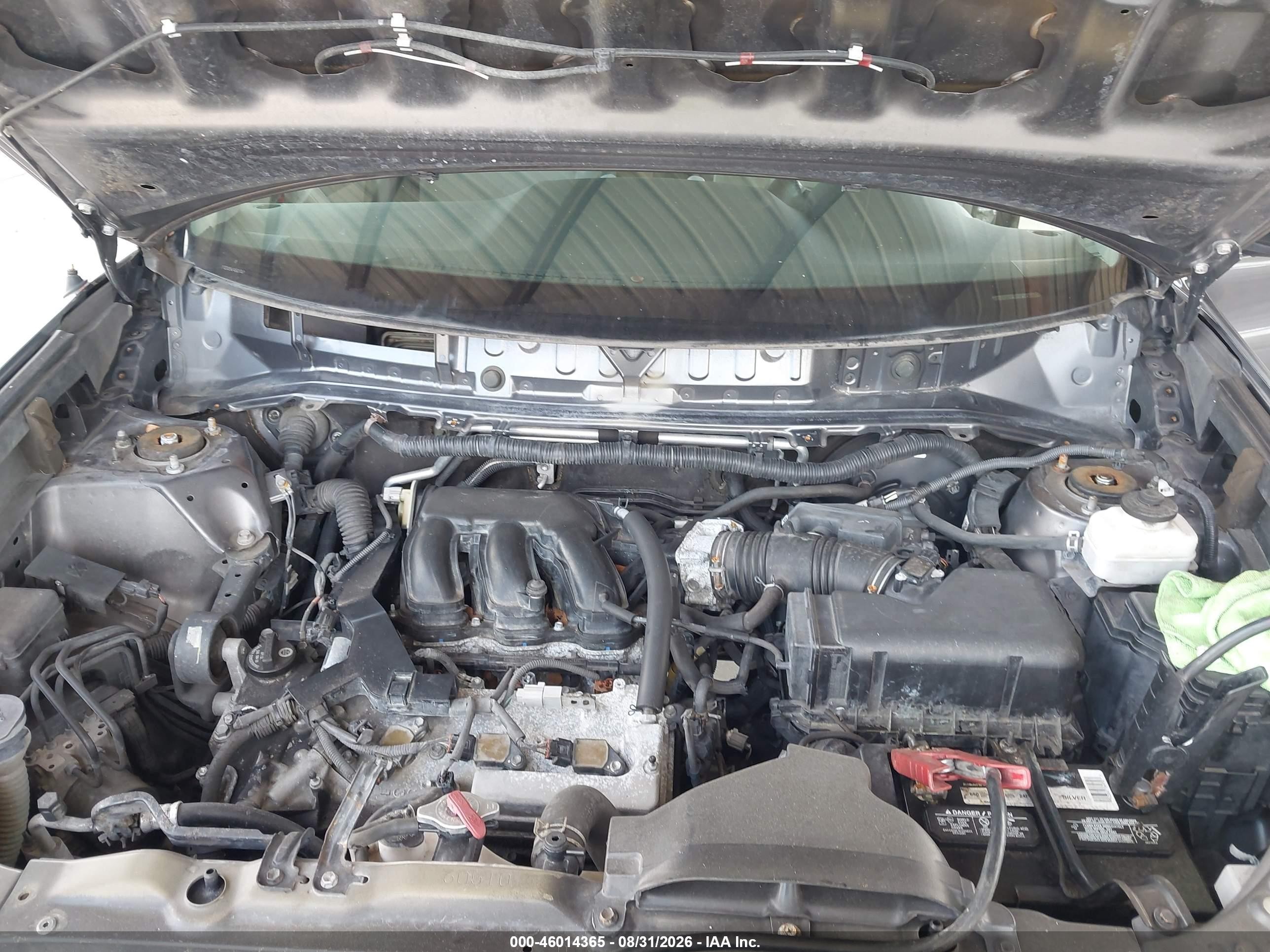 2010 Toyota Highlander Base V6 Gray vin: 5TDZK3EH2AS020749