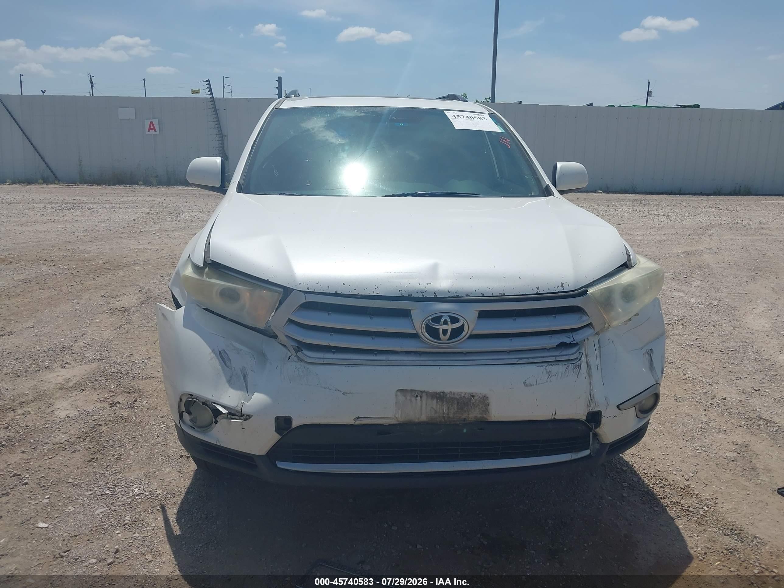 2011 Toyota Highlander Se V6 Белый vin: 5TDZK3EH2BS043367
