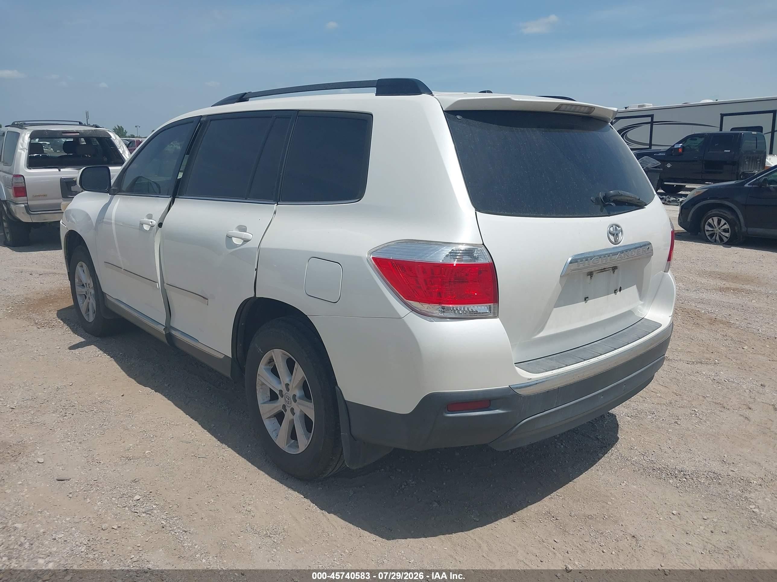 2011 Toyota Highlander Se V6 Белый vin: 5TDZK3EH2BS043367