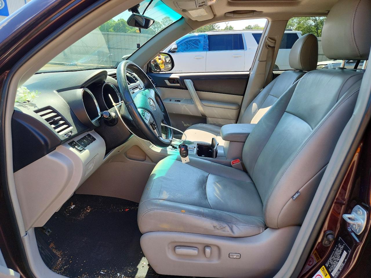 2013 Toyota Highlander Se Burgundy vin: 5TDZK3EH2DS104588