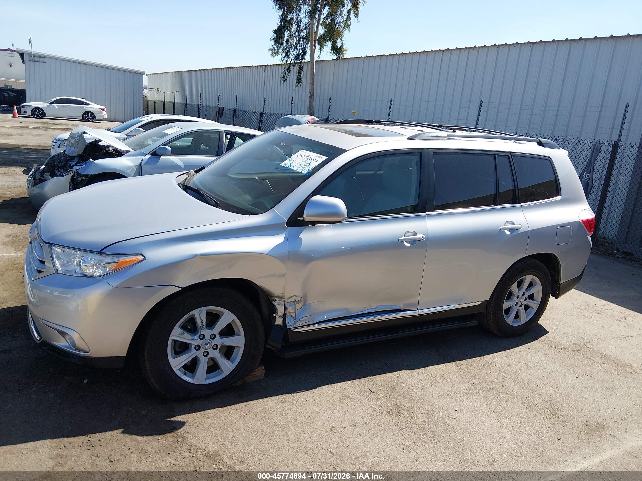 2013 Toyota Highlander Se V6 Silver vin: 5TDZK3EH2DS108544