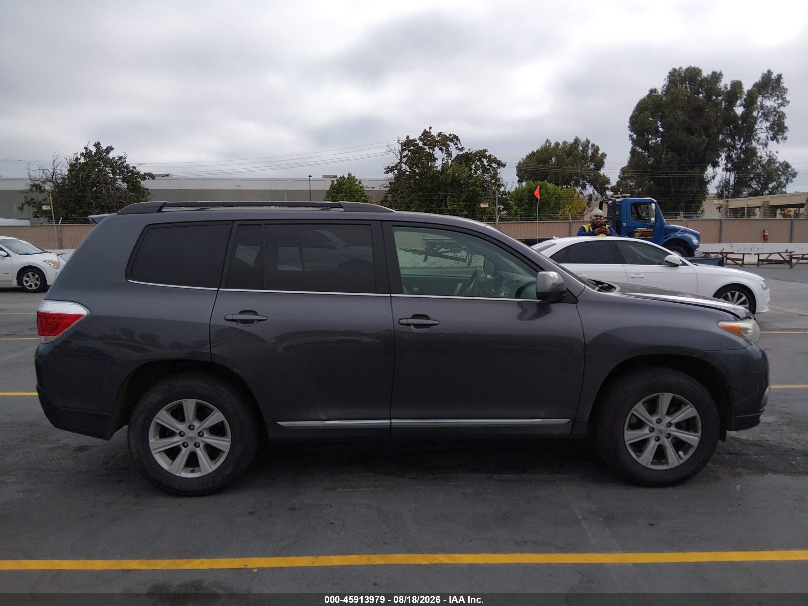 2013 Toyota Highlander Se V6 Gray vin: 5TDZK3EH2DS109404